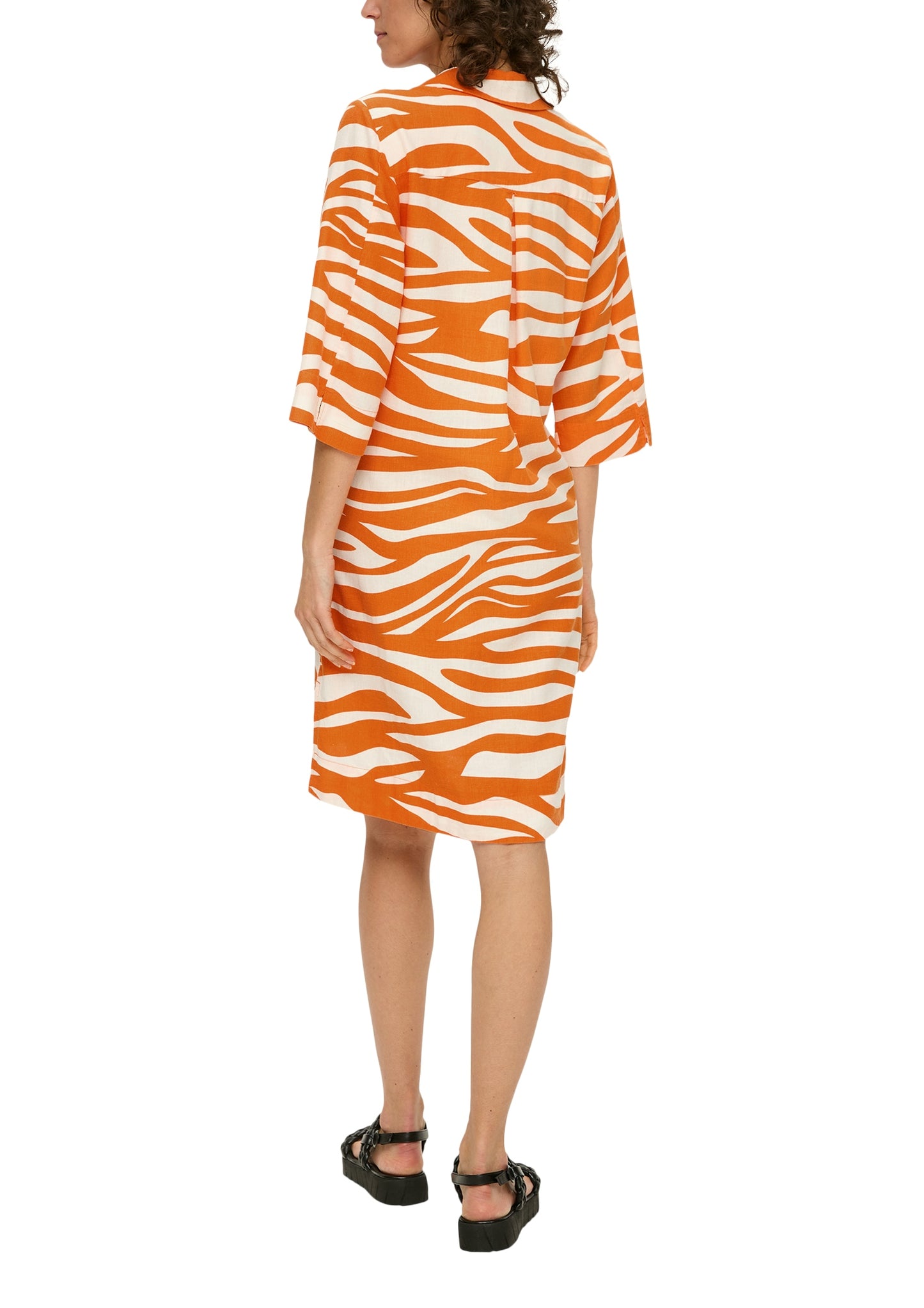 Kleid