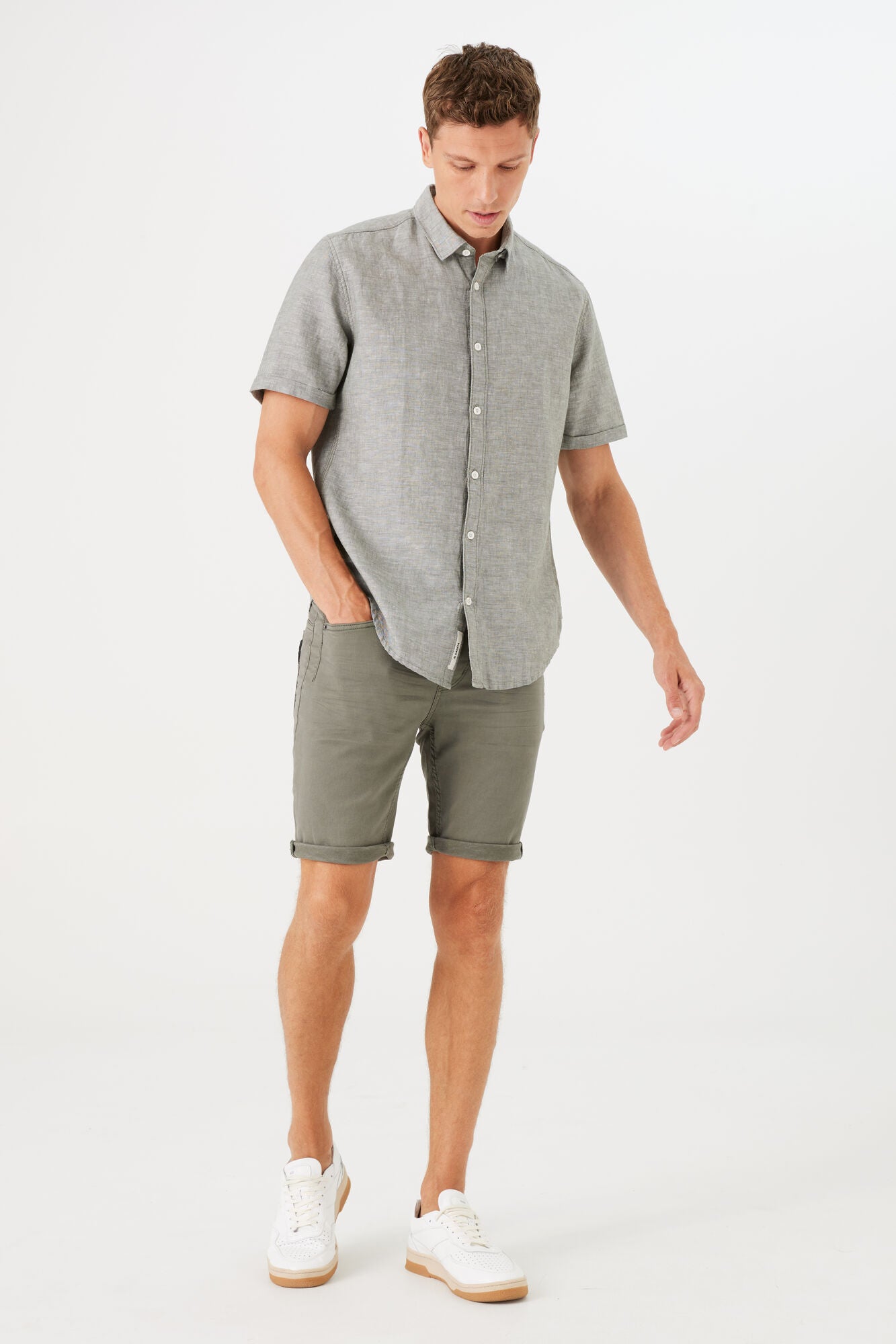 695 Rocko short