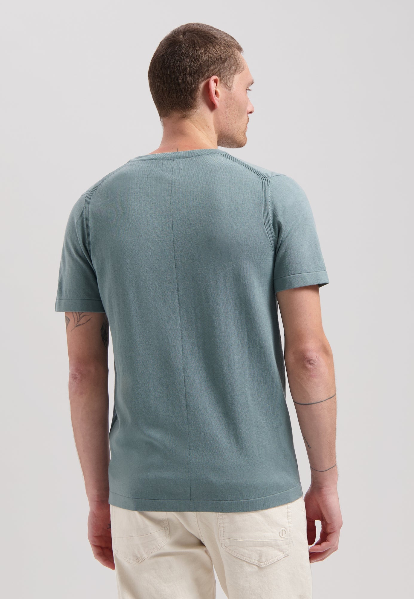 DS_Zeke Tee