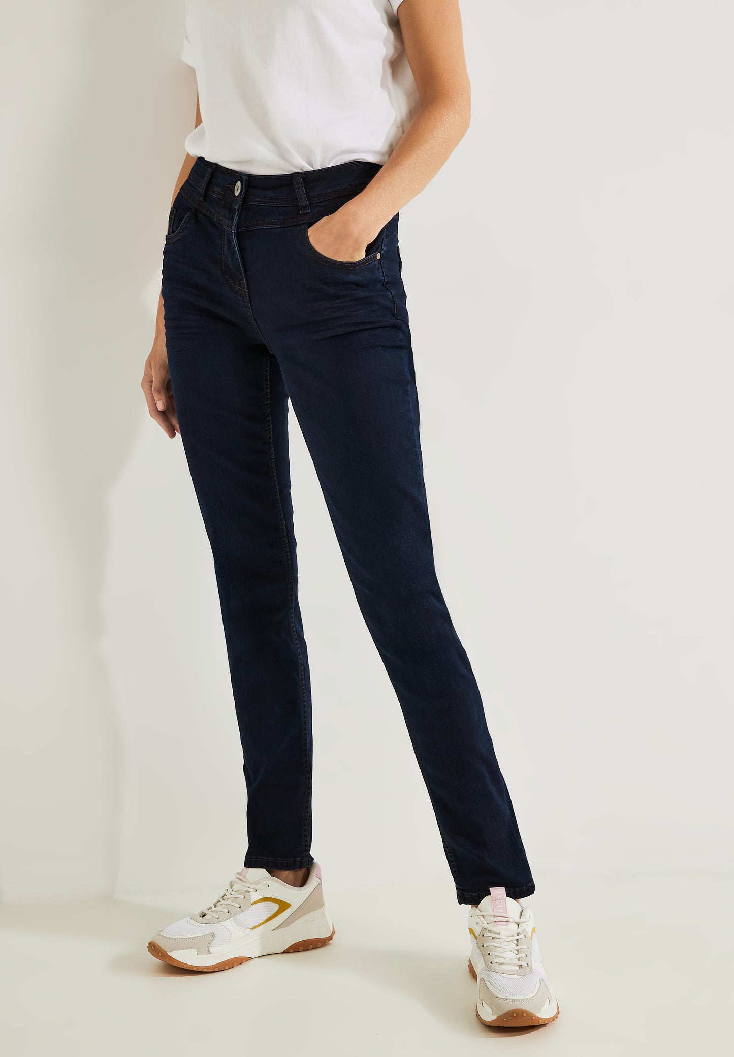 Slim Fit Jeans