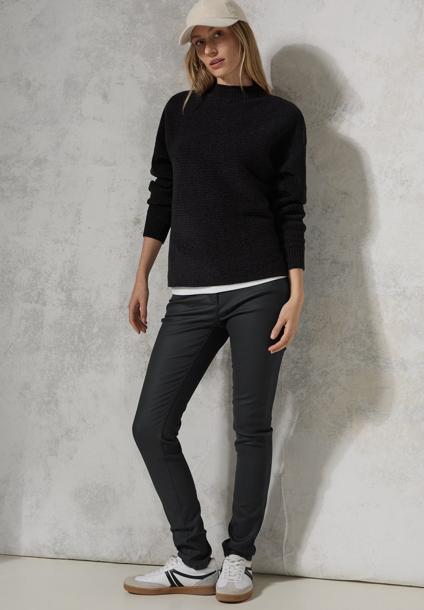 Beschichtete Hose