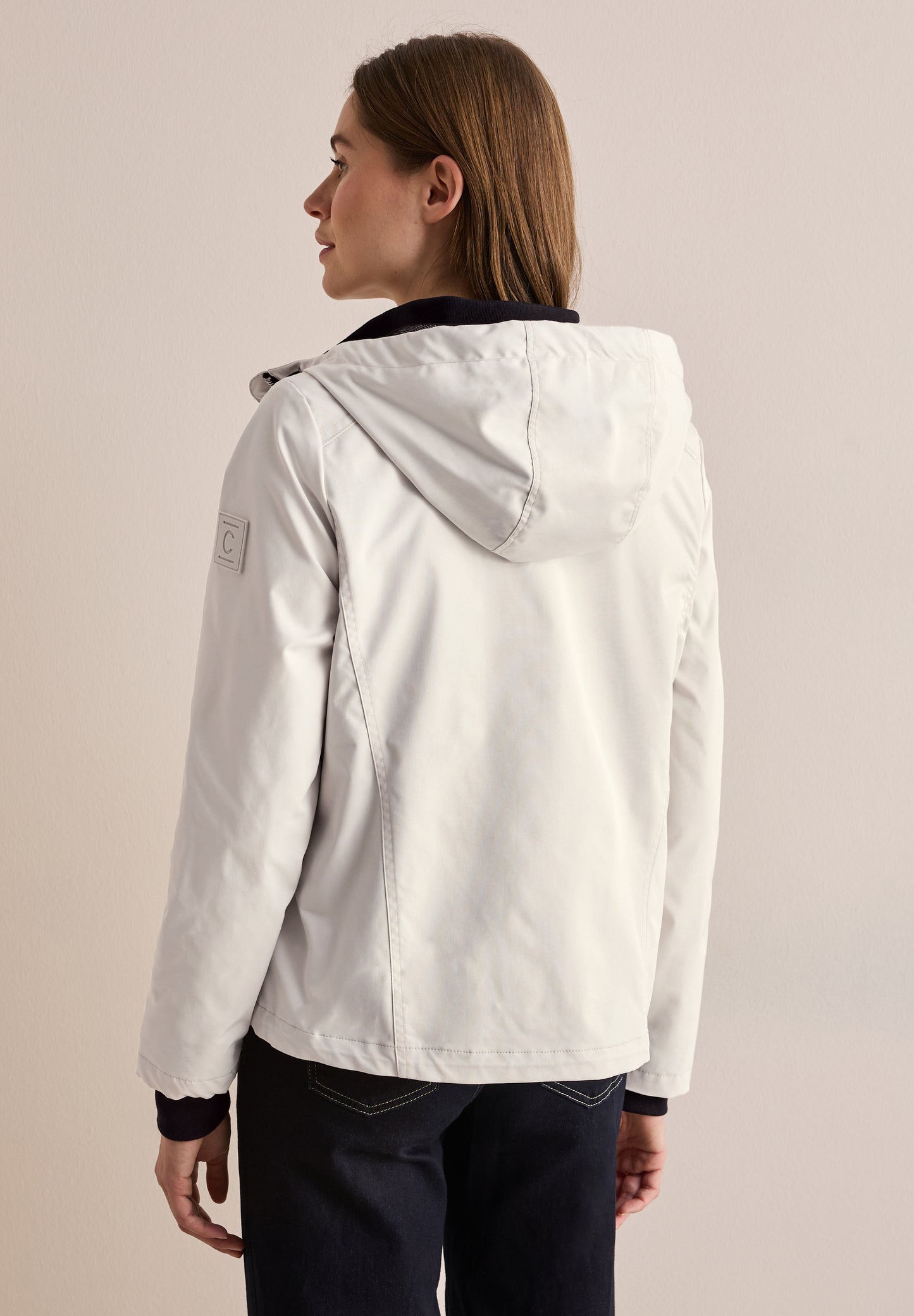 Kurze Jacke