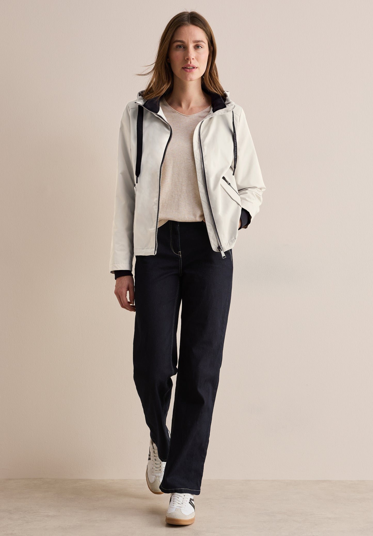 Kurze Jacke