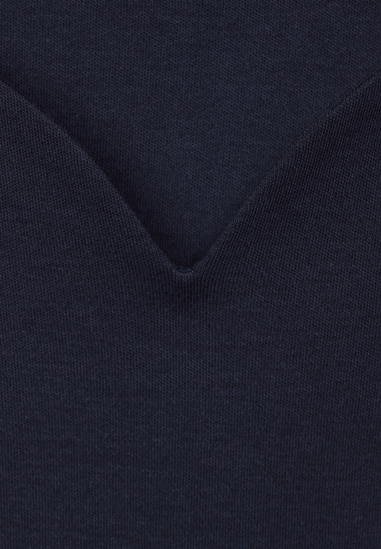 Shirt mit Herz-Ausschnitt
