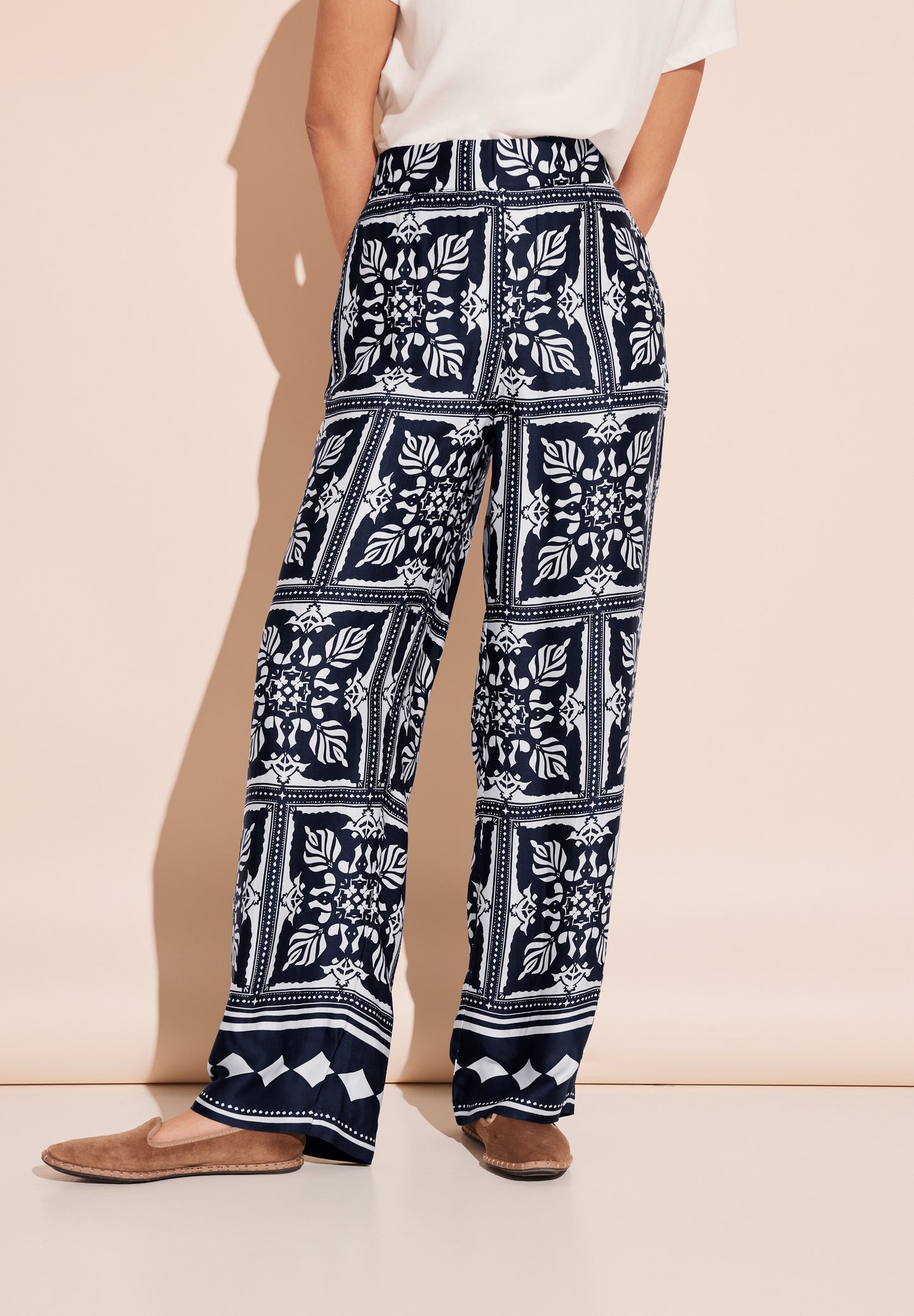 Satin Print Hose