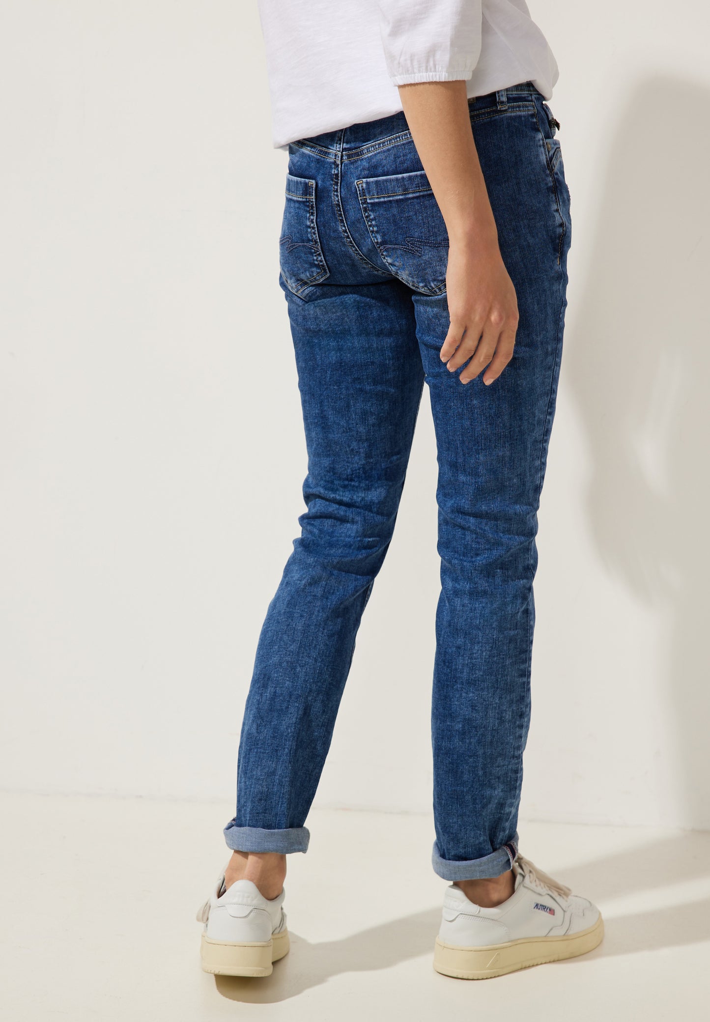 Casual Fit Jeans