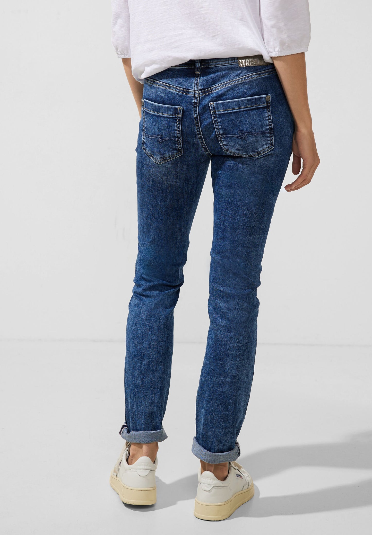Casual Fit Jeans