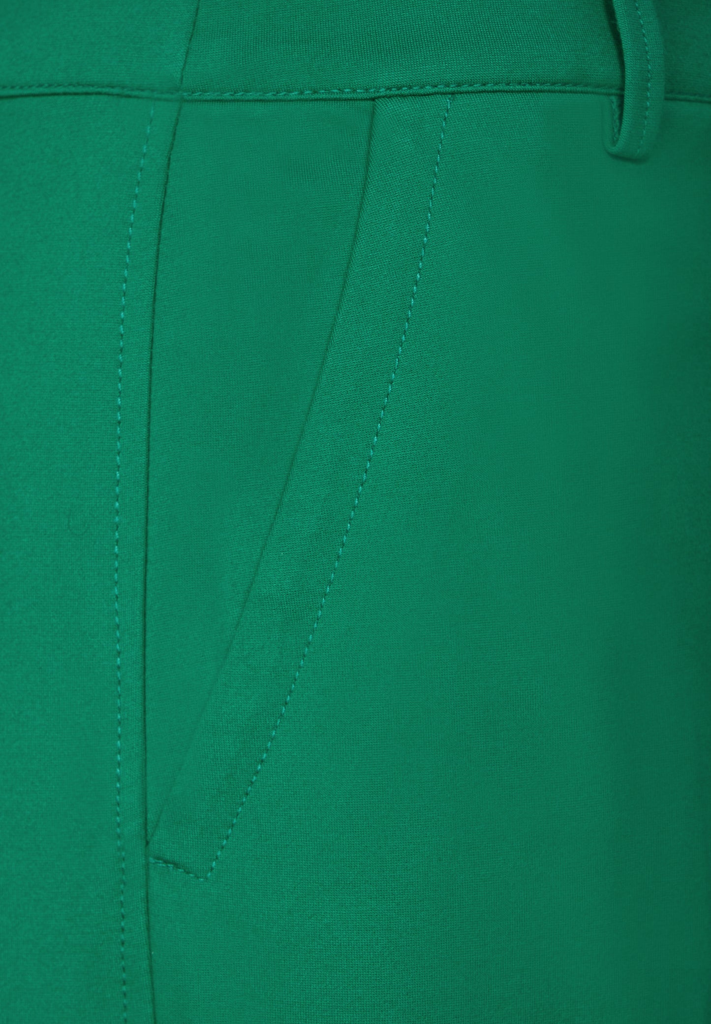 Casual Fit Hose