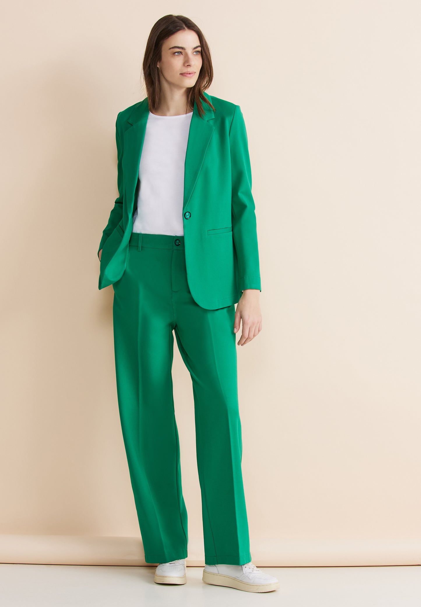 Casual Fit Hose