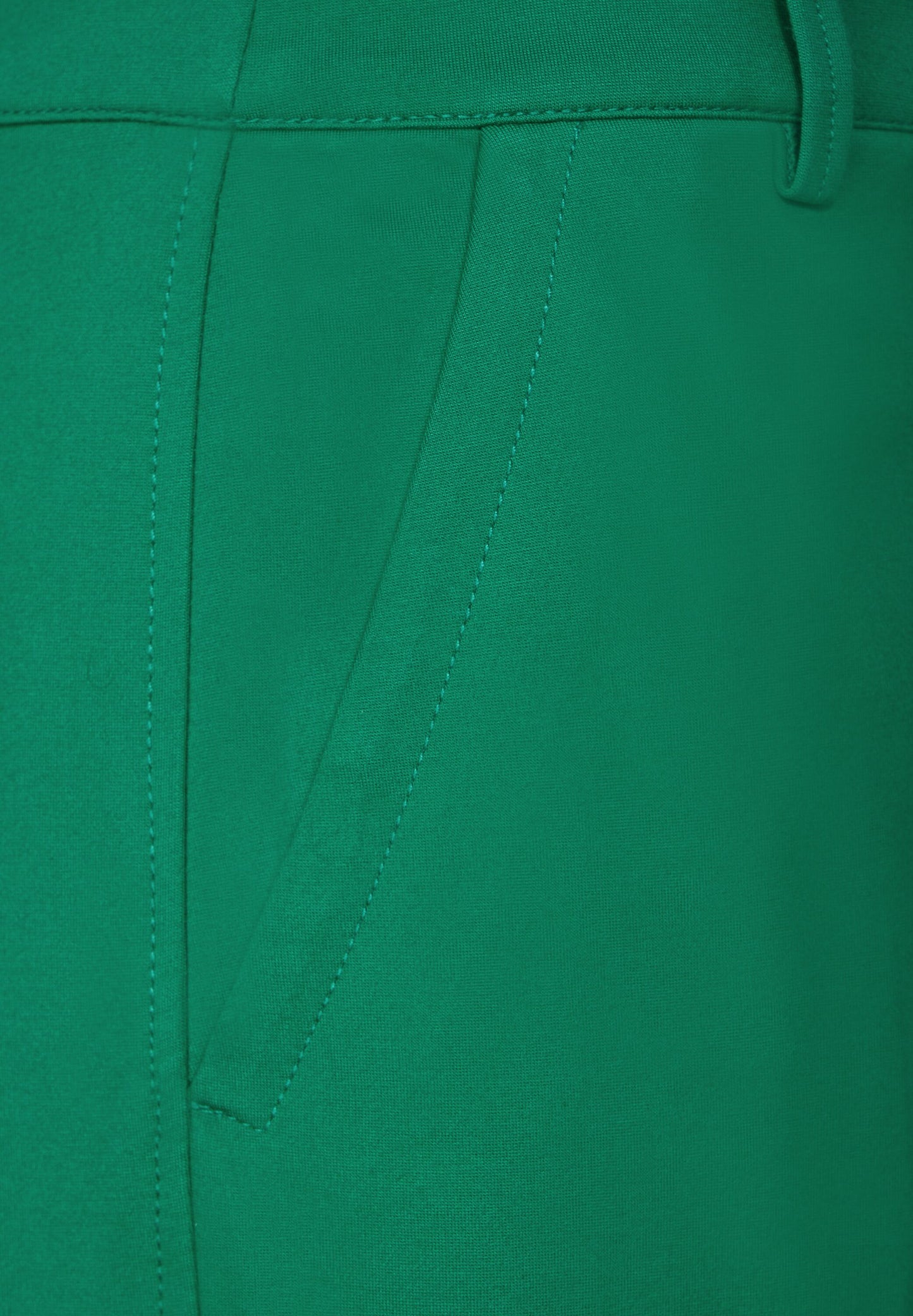 Casual Fit Hose