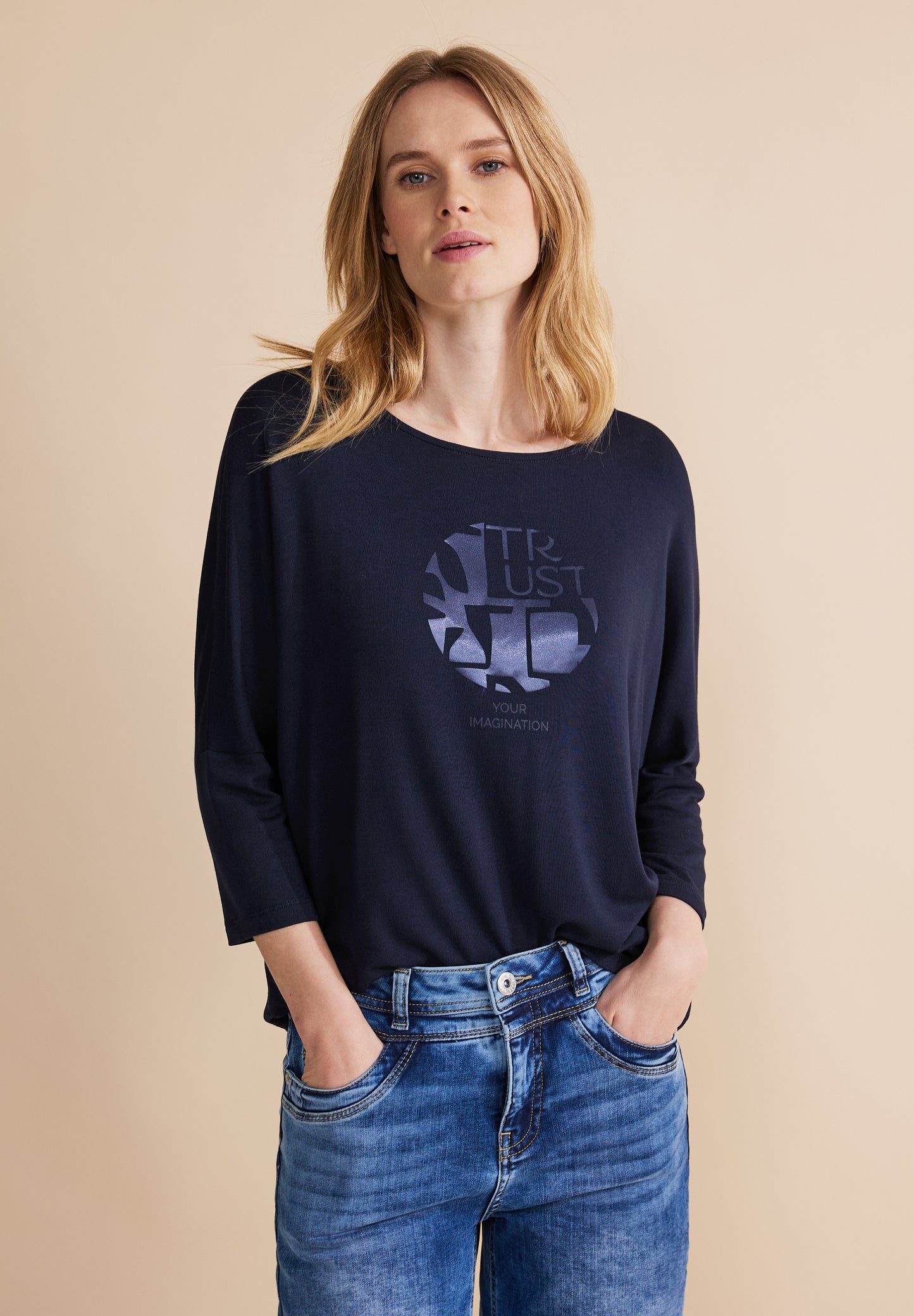 Shirt mit Schimmer Print