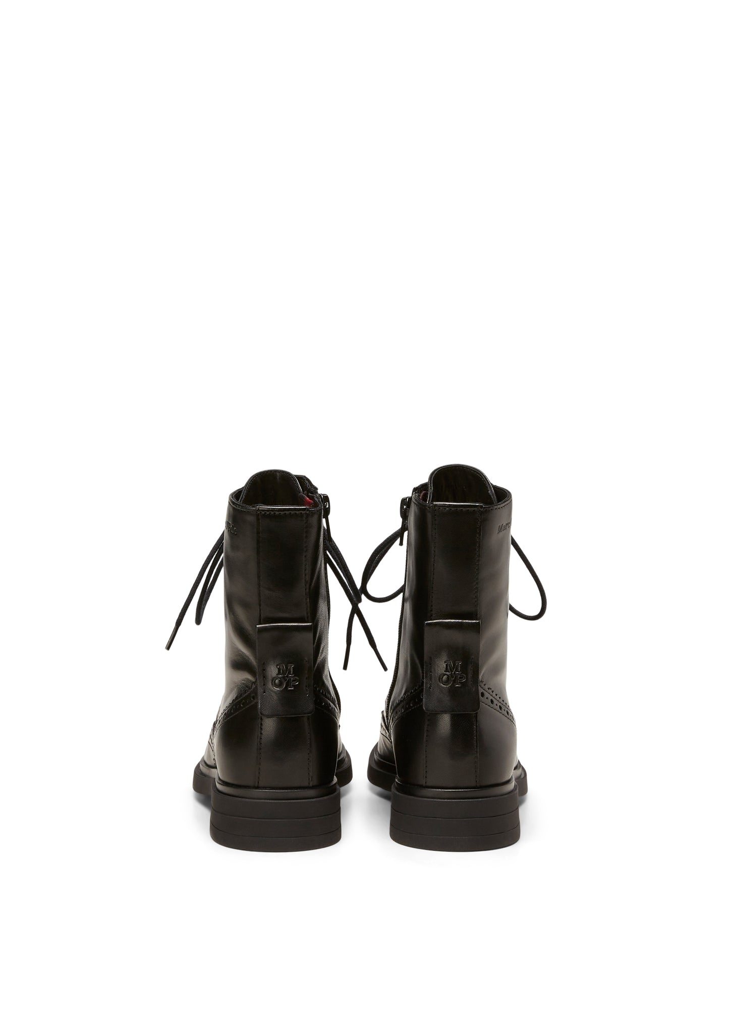 Schnürstiefel
