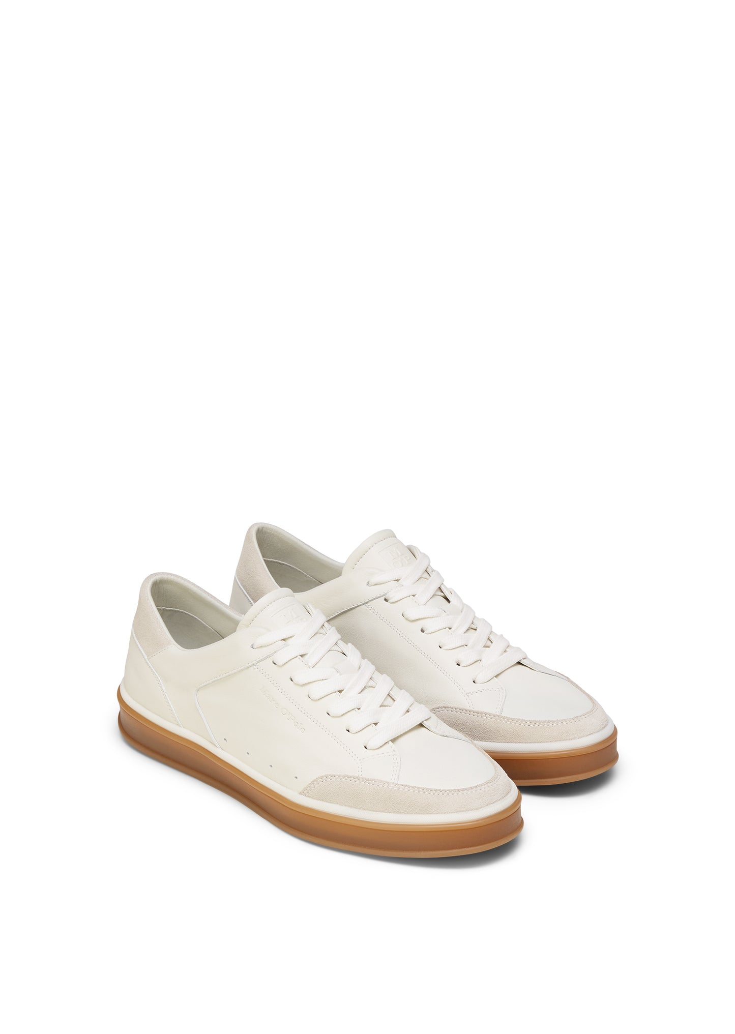 Low-top Sneaker