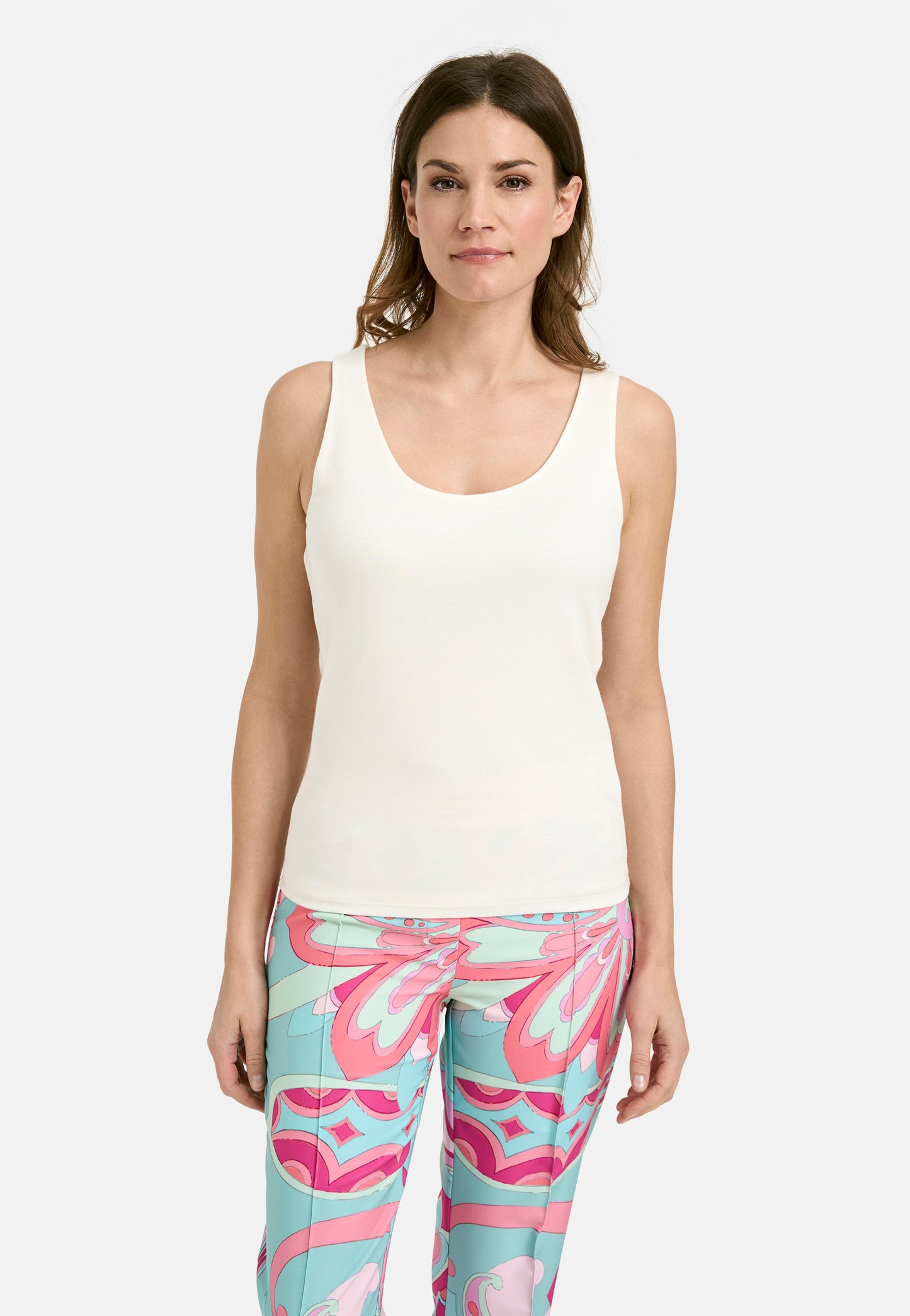 Top w roundneck