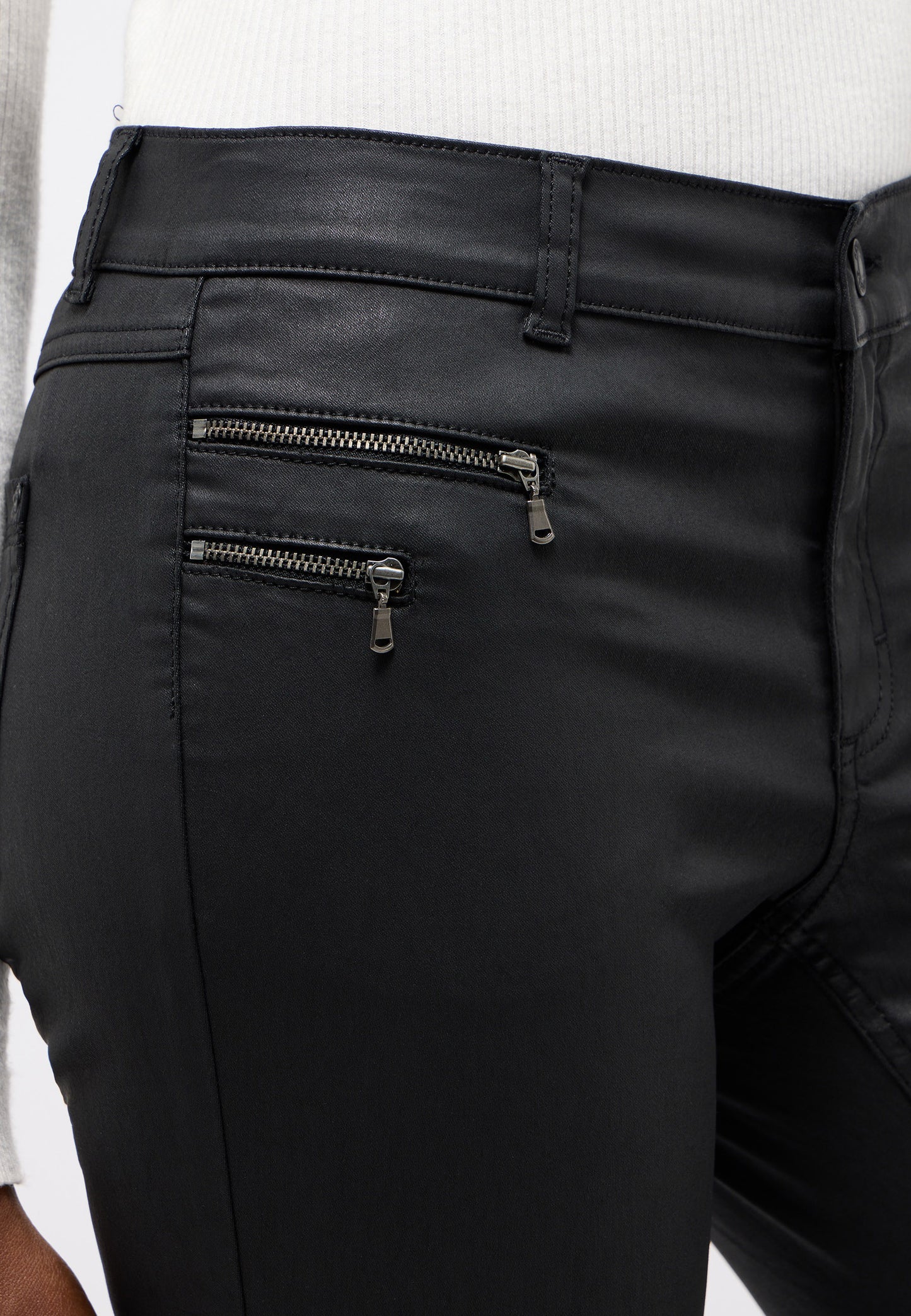 MALU ZIP