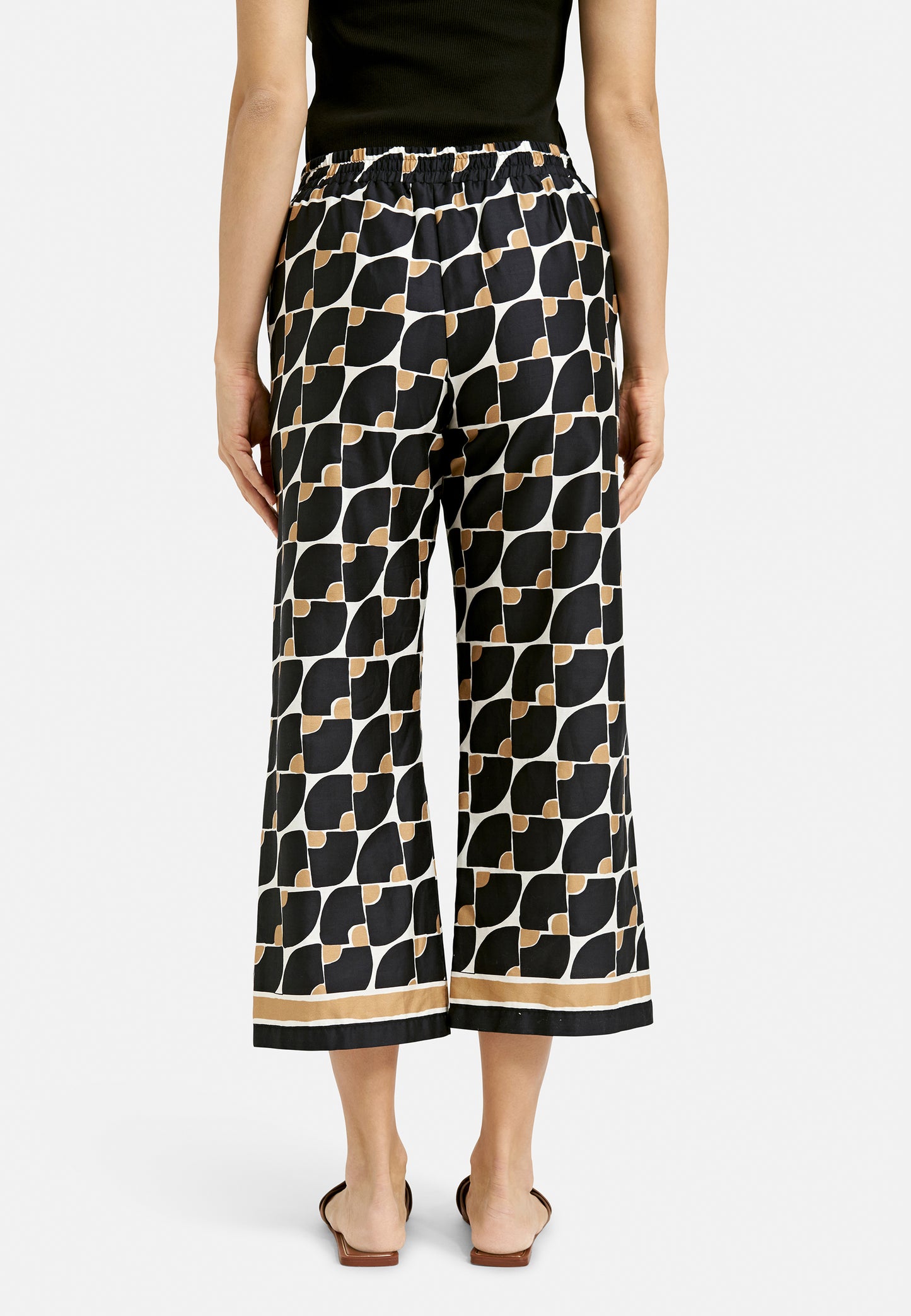 culotte with elastic waist