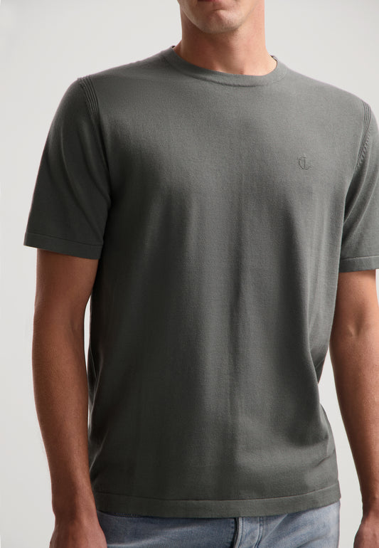 DS_Zeke Tee