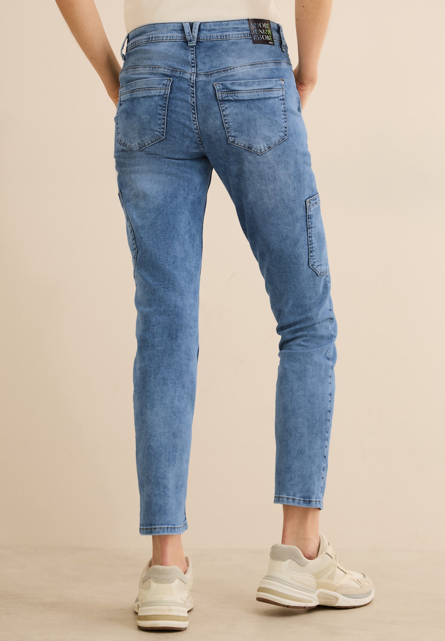 Jeans mit Cargo-Look Taschen