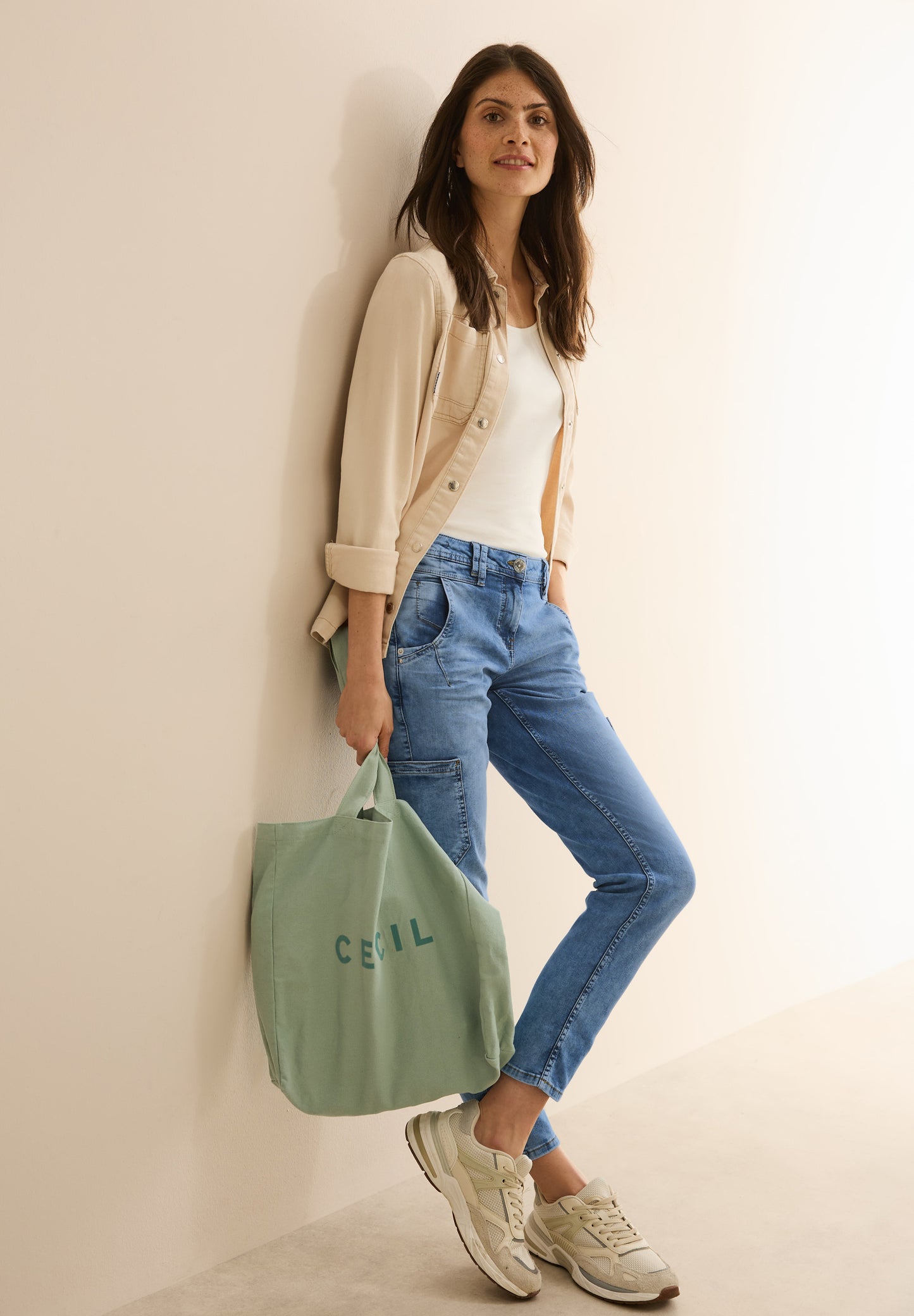 Jeans mit Cargo-Look Taschen
