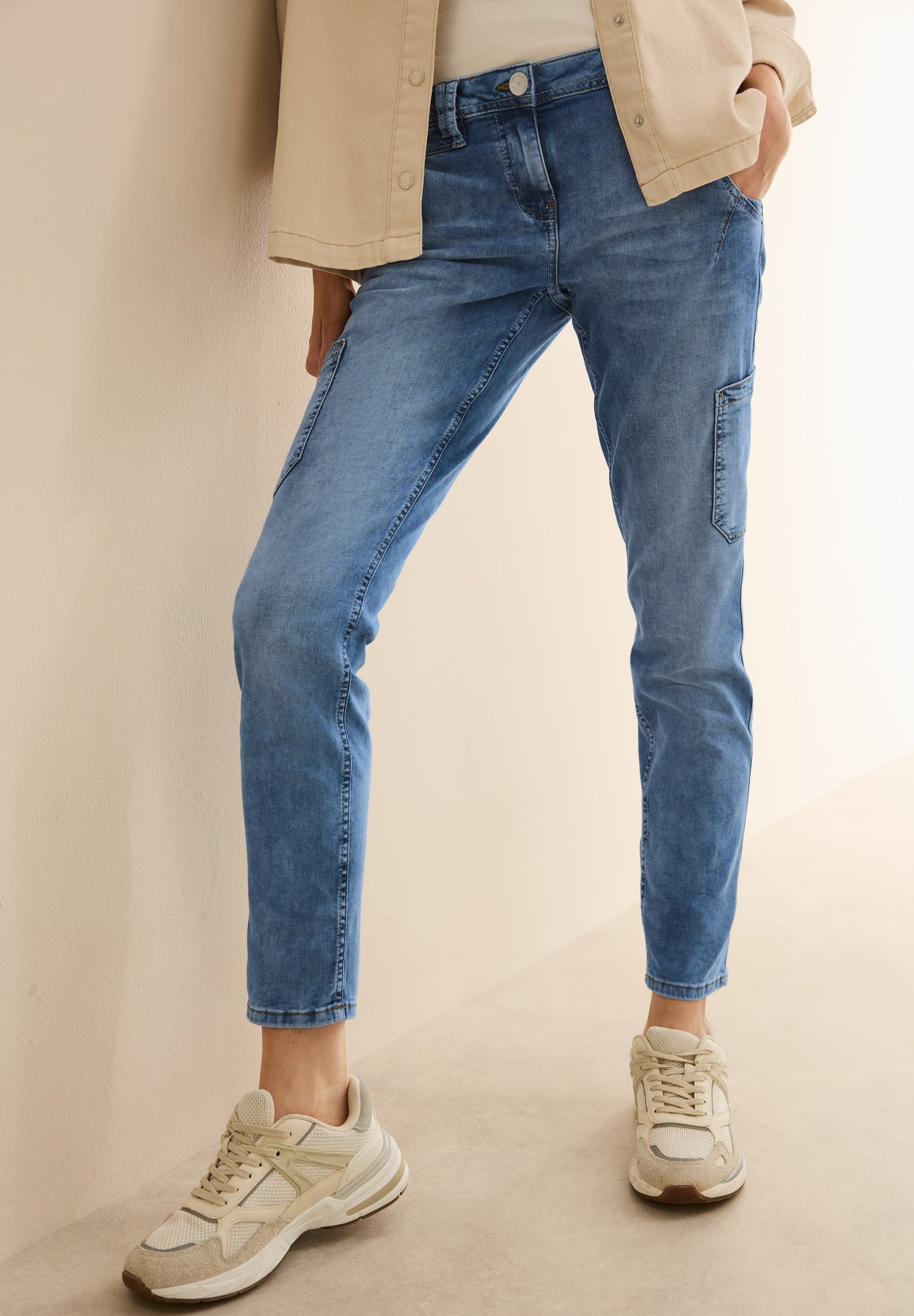 Jeans mit Cargo-Look Taschen