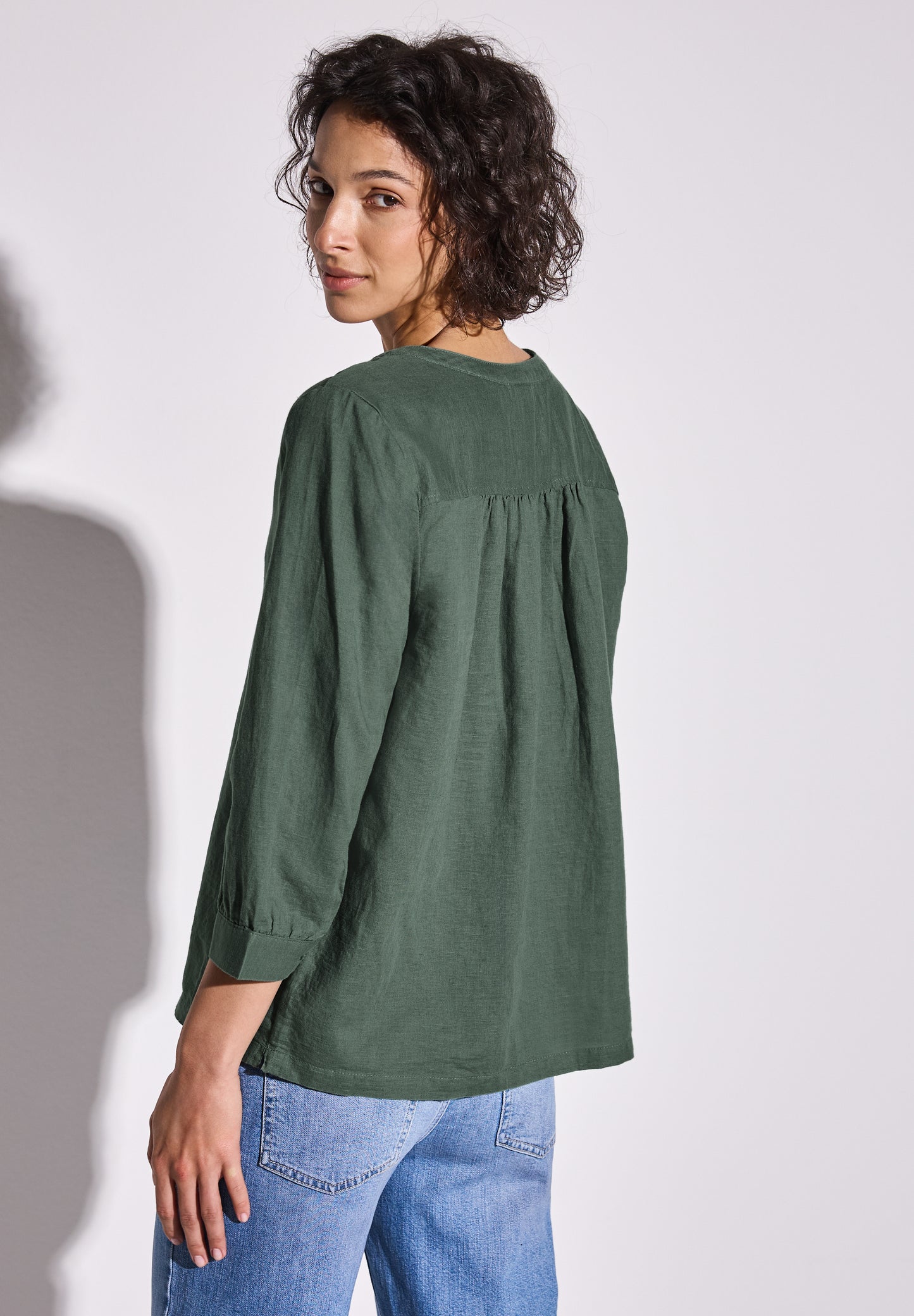 Bluse in Unifarbe