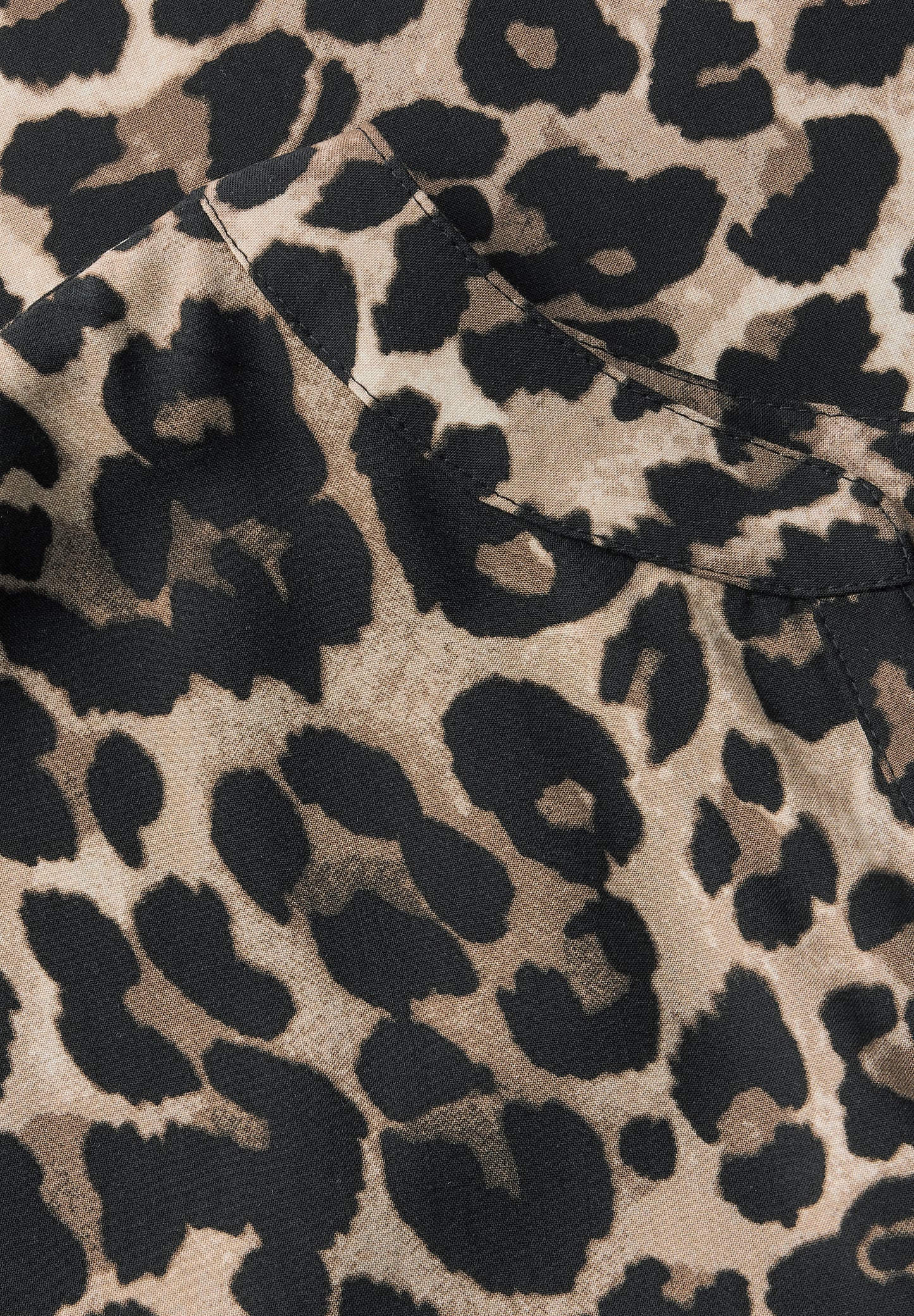Blusenshirt mit Leo-Muster