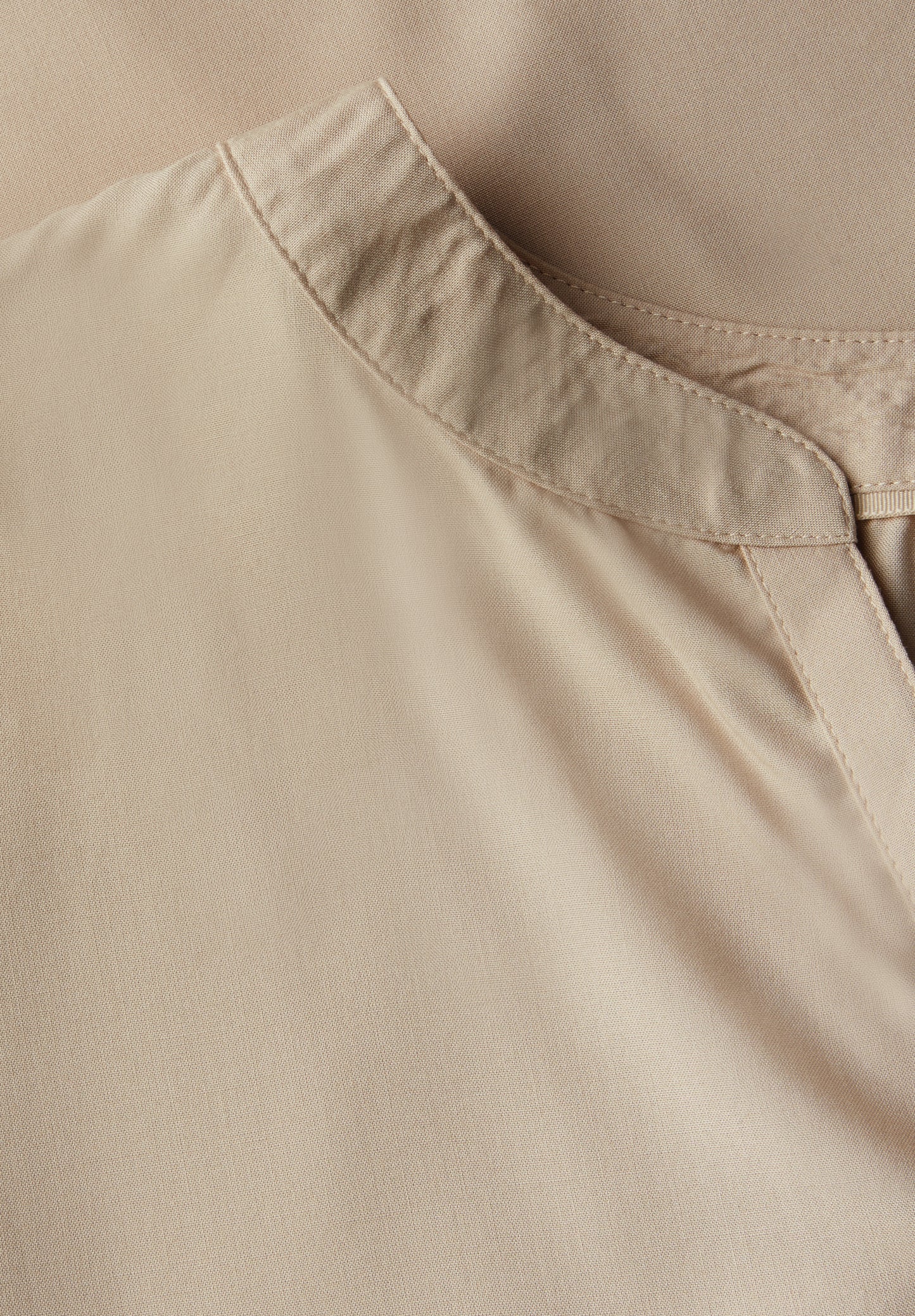 Split Neck Bluse in Unifarbe