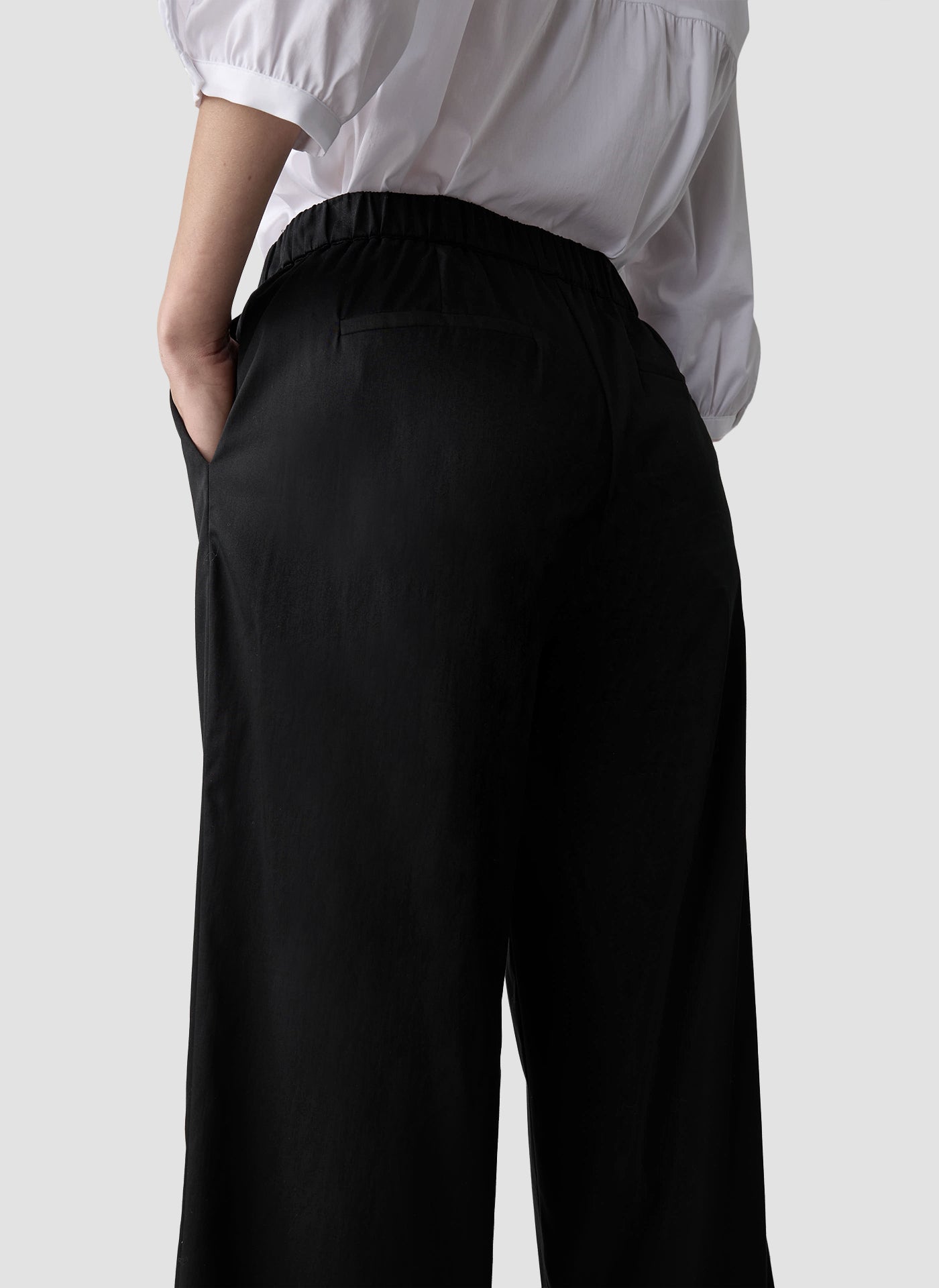 Hose | Noir Flora
