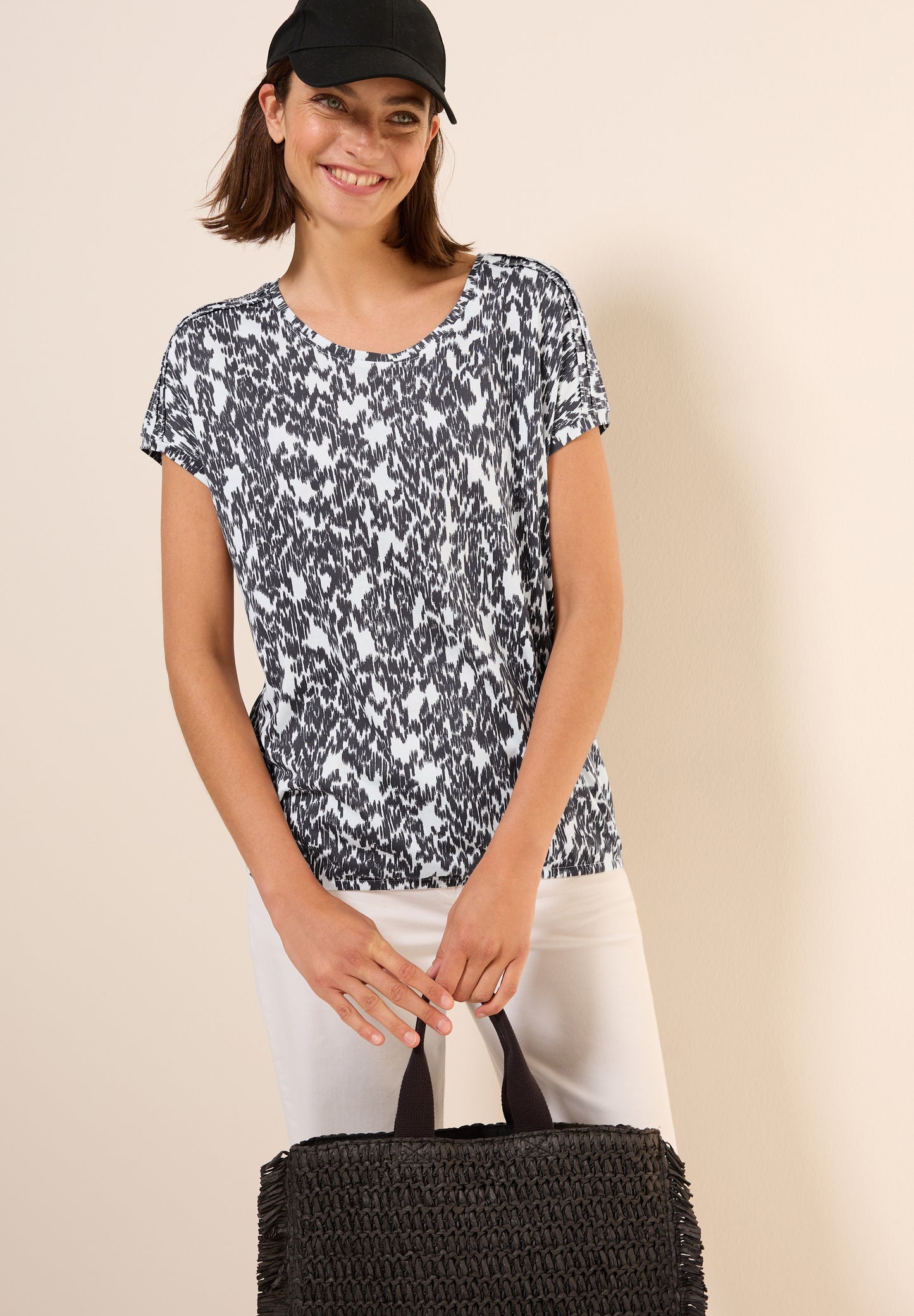 T-Shirt mit Minimal Print
