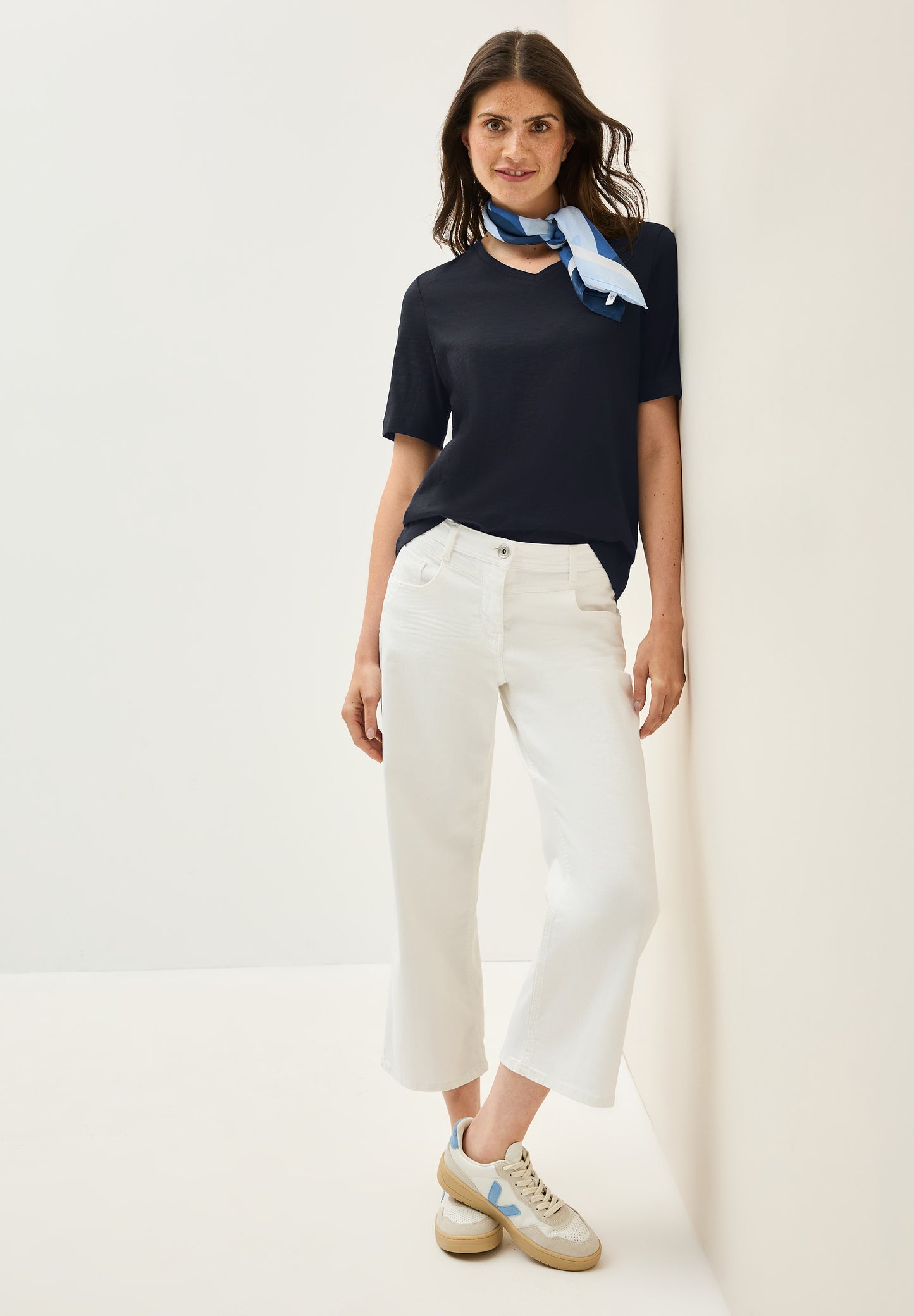 Basic V-Neck Shirt