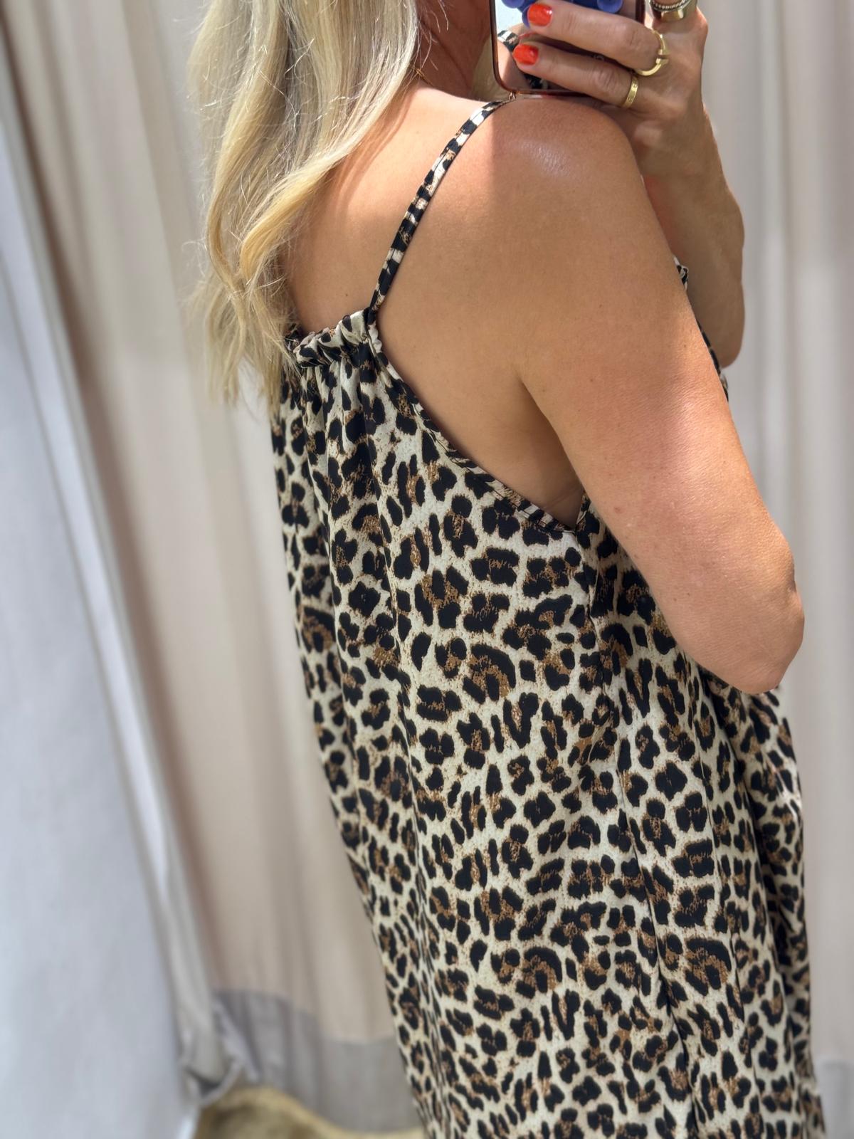 Leo Kleid | Livora