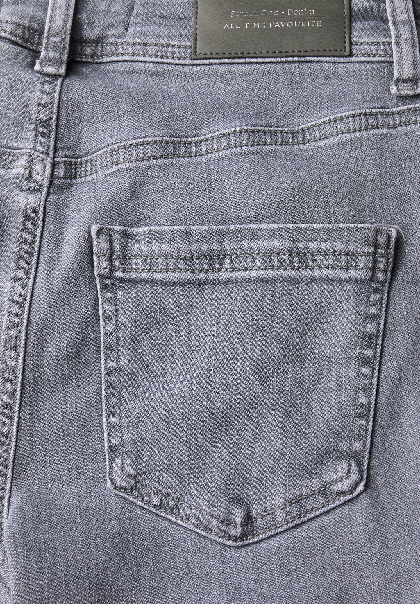 Bootcut Jeans