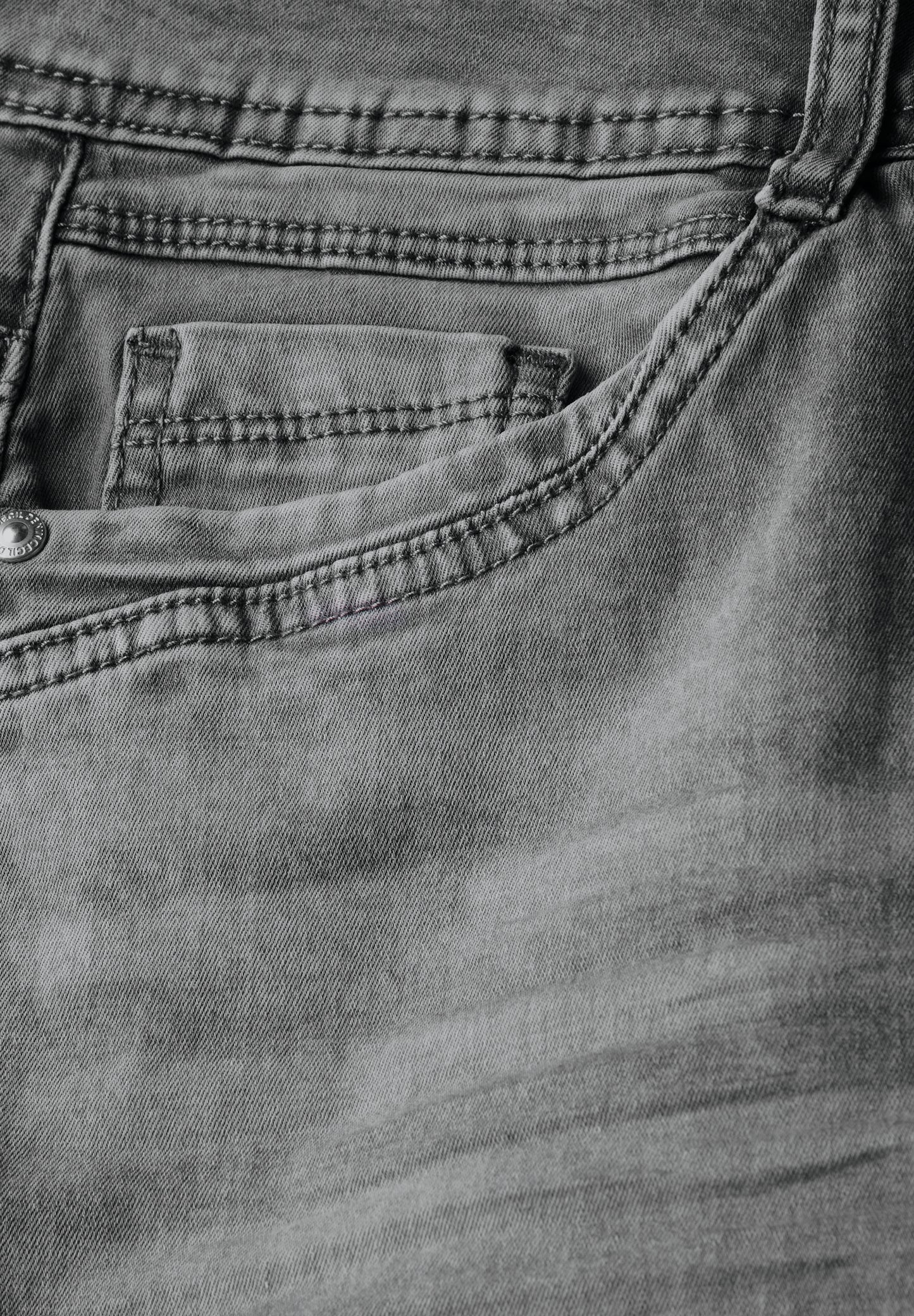 Jeans im Casual Fit
