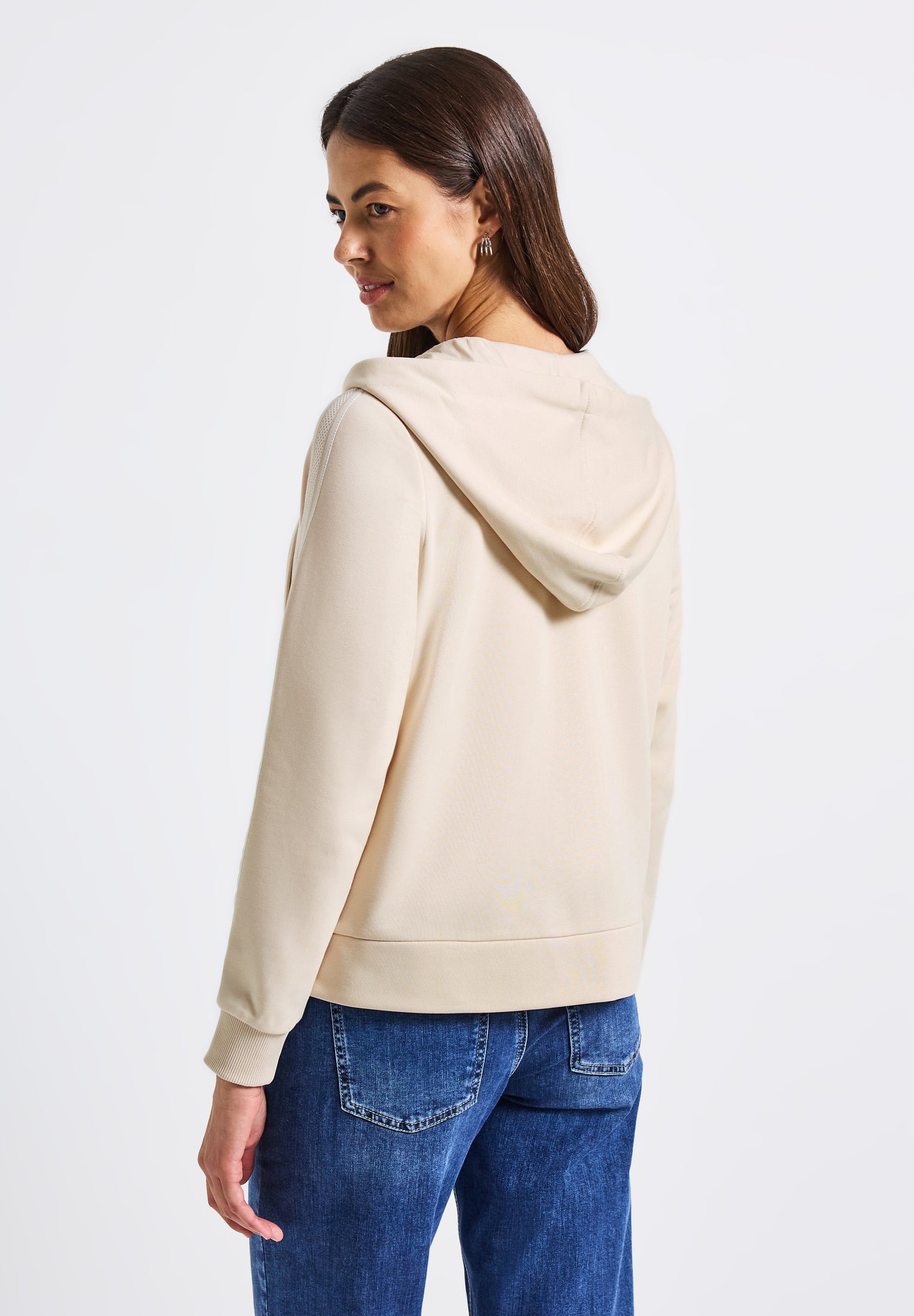 Kapuzenjacke mit Dekotape