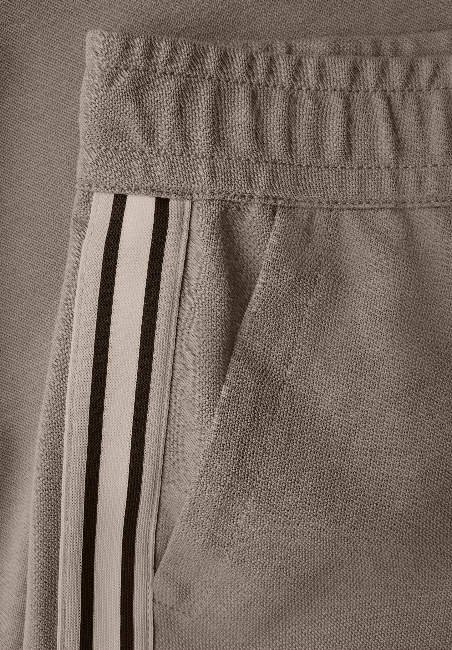 Straight Leg Strukturhose