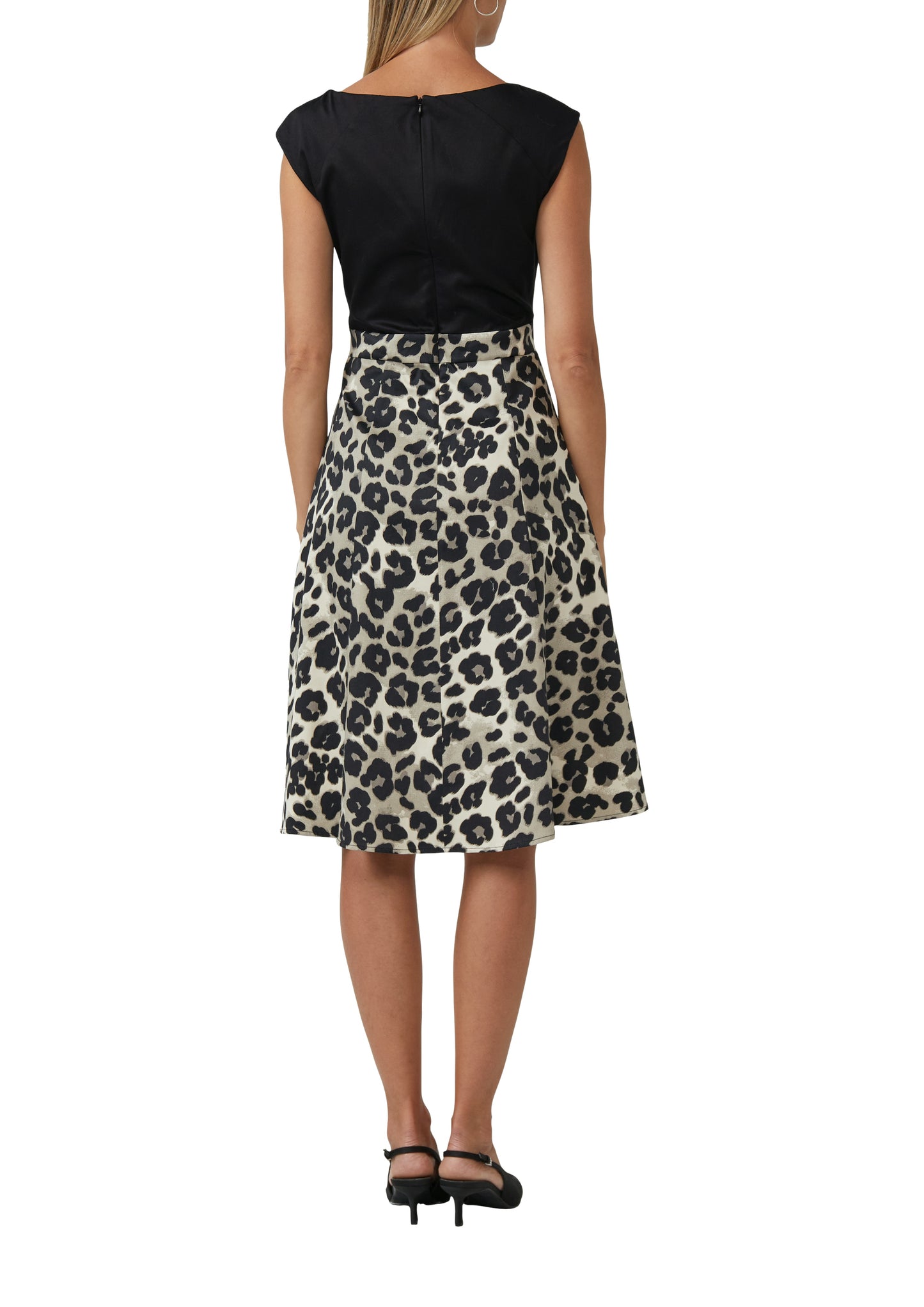 Kleid