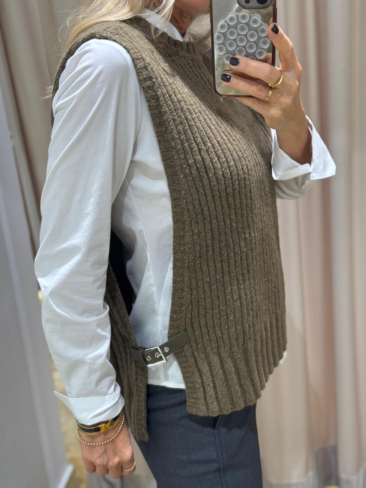 Strickcape