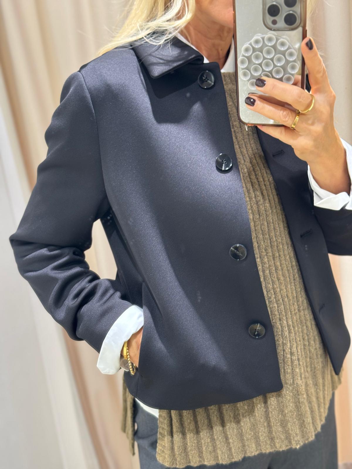 Indoor-Jacke