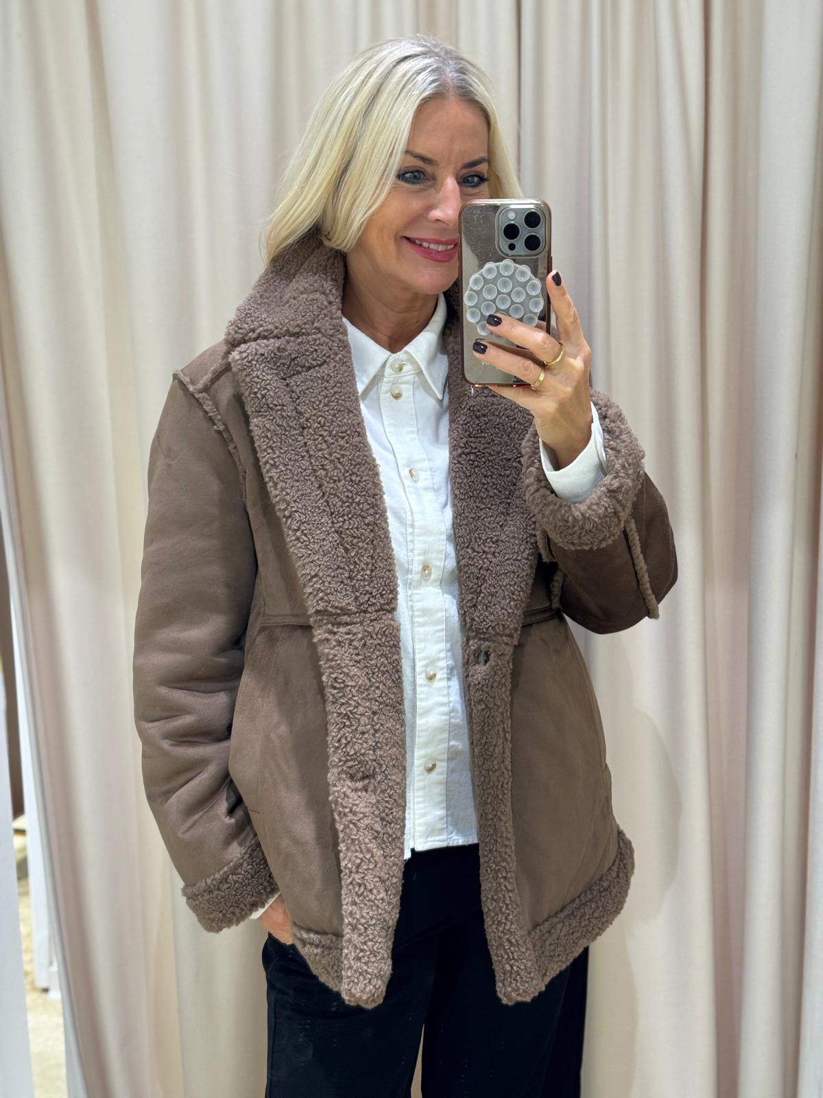 Jacke | Henola