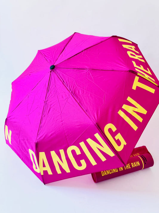 Regenschirm | Dancing in the Rain