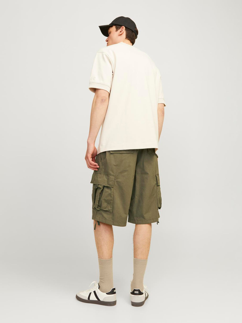 JPSTPARACHUTE JJZAYN CARGO SHORT LN