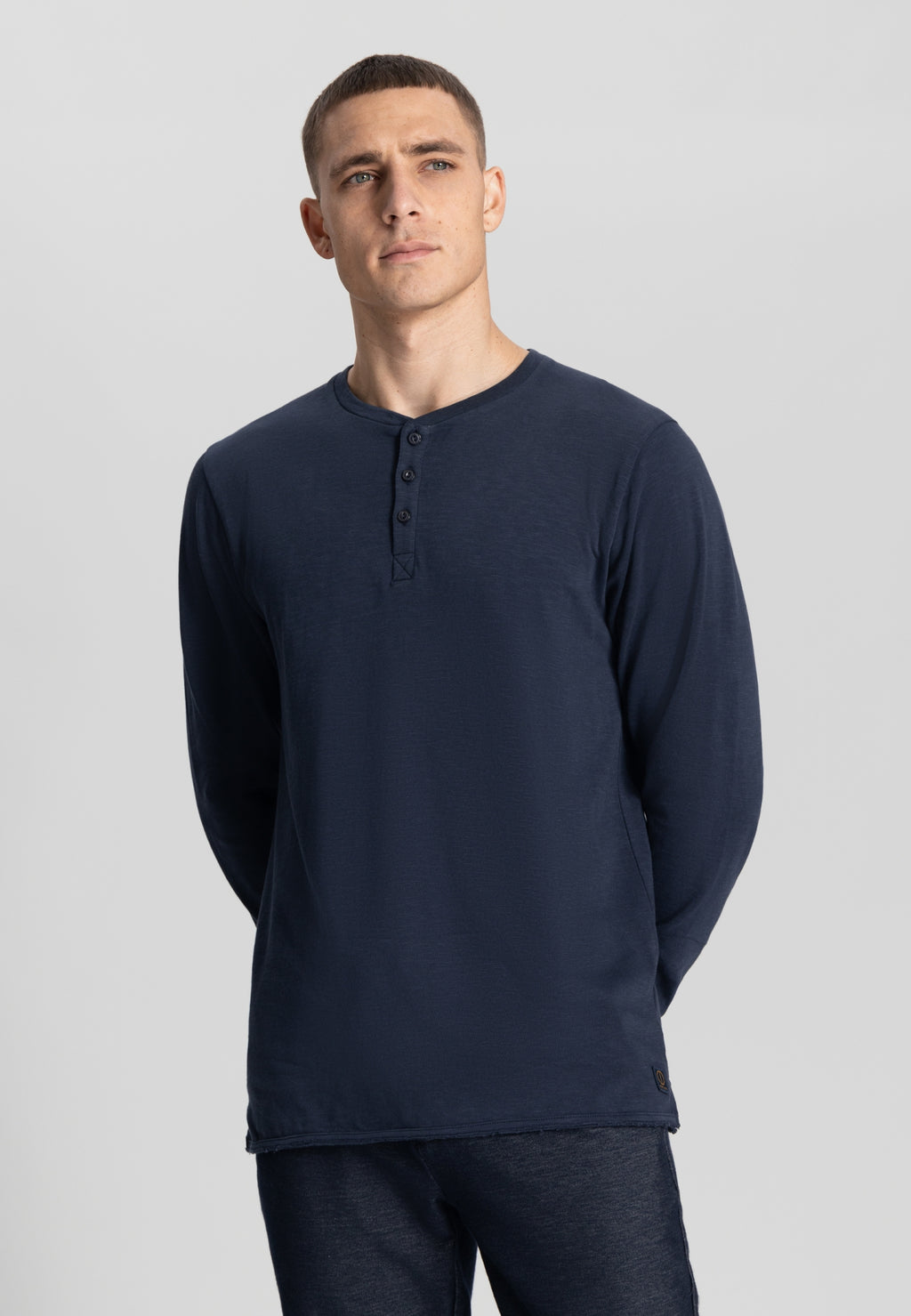 DS_Newman Henley