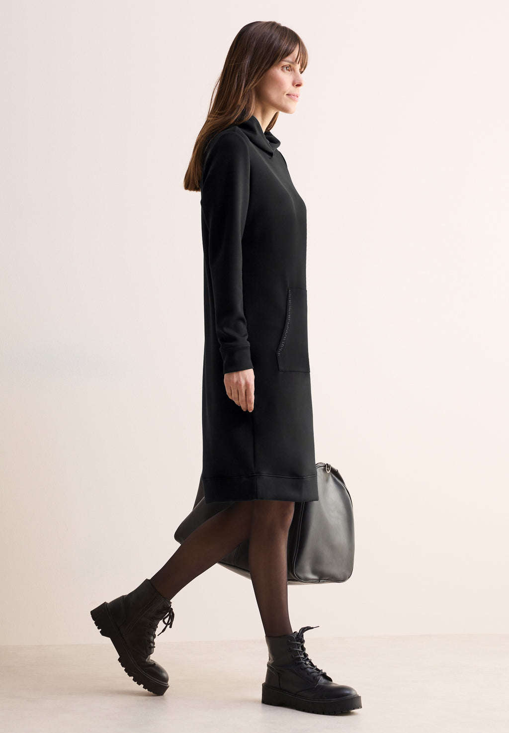 Kleid mit Kapuze