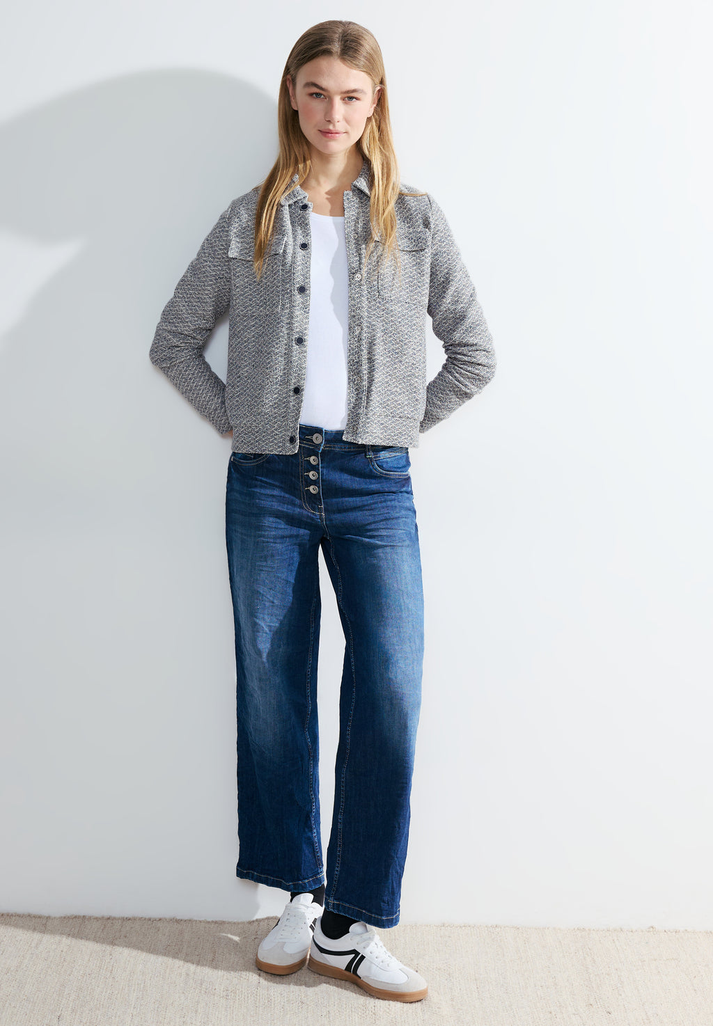 Bouclé Jacke