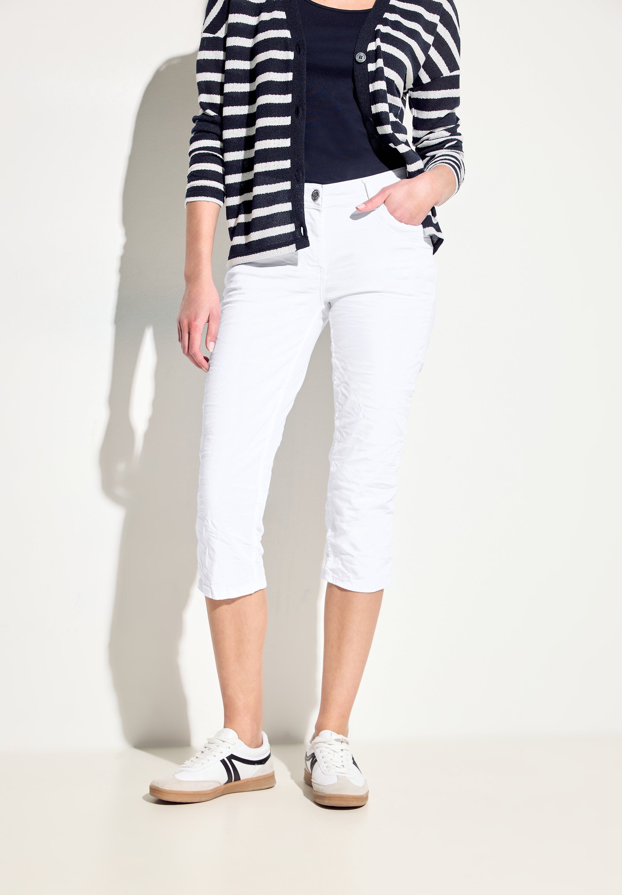 3/4 Casual Fit Jeans