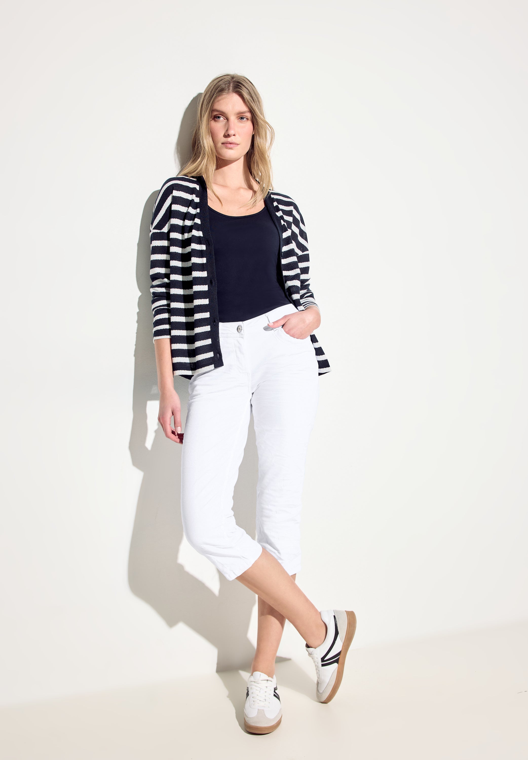 3/4 Casual Fit Jeans