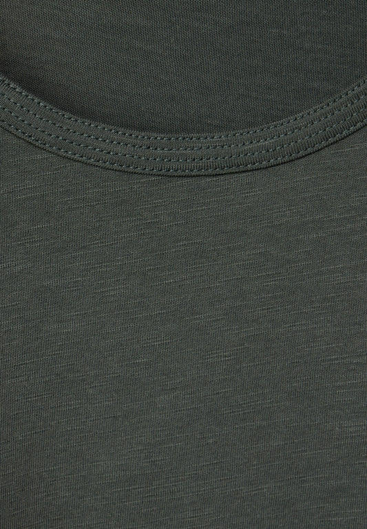 Basic T-Shirt