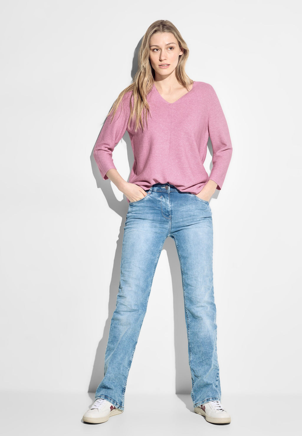 Pullover mit V-Ausschnitt