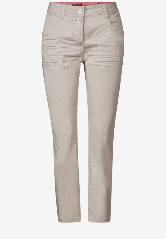 Casual Fit Hose