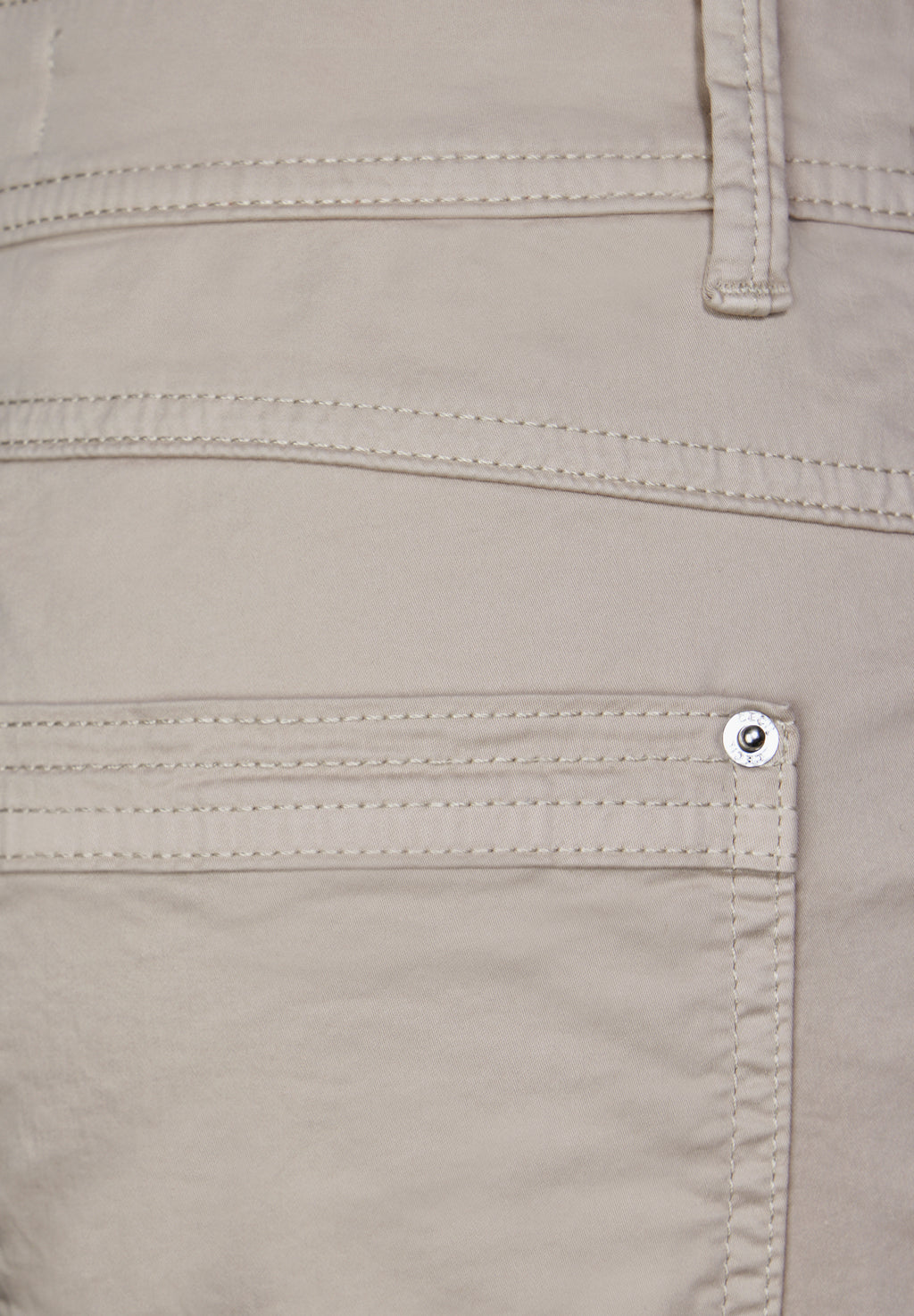 Casual Fit Hose